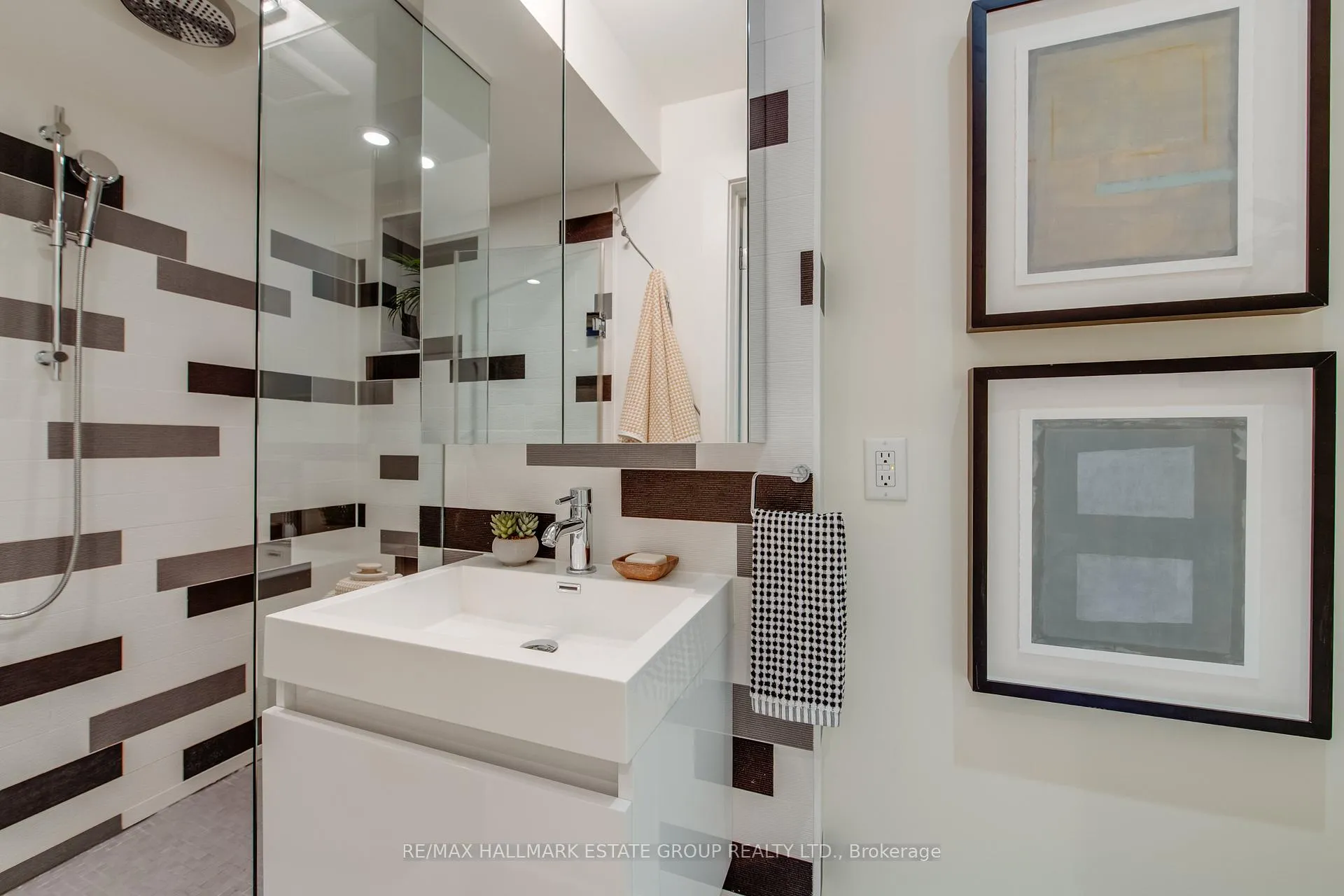 Photo 42 of 36 Hazelwood Avenue, Toronto, Blake-Jones — HOMEH
