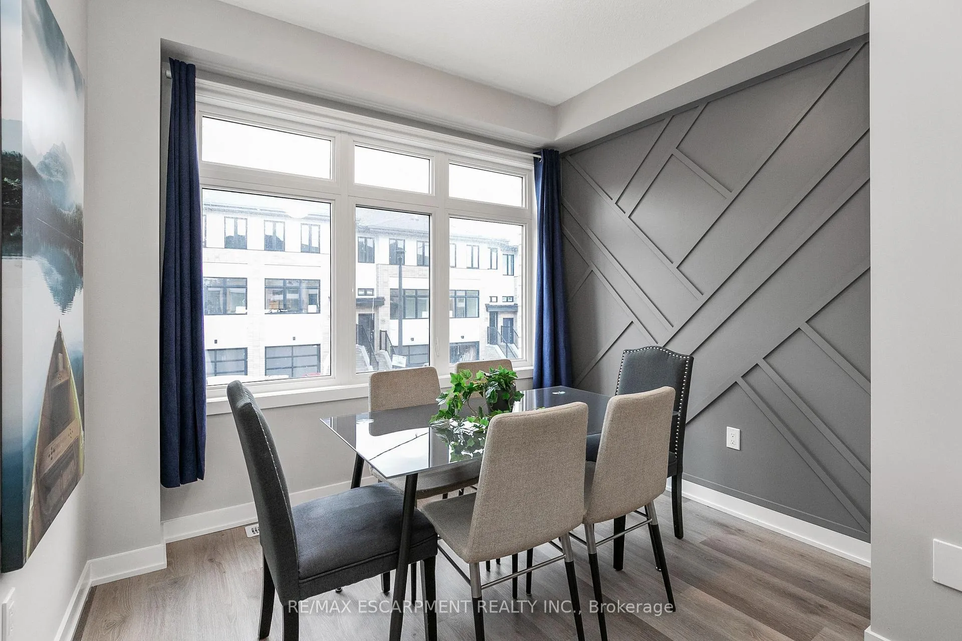 Photo 6 of Unit 24, 527 Shaver Road, Hamilton, Ancaster — HOMEH