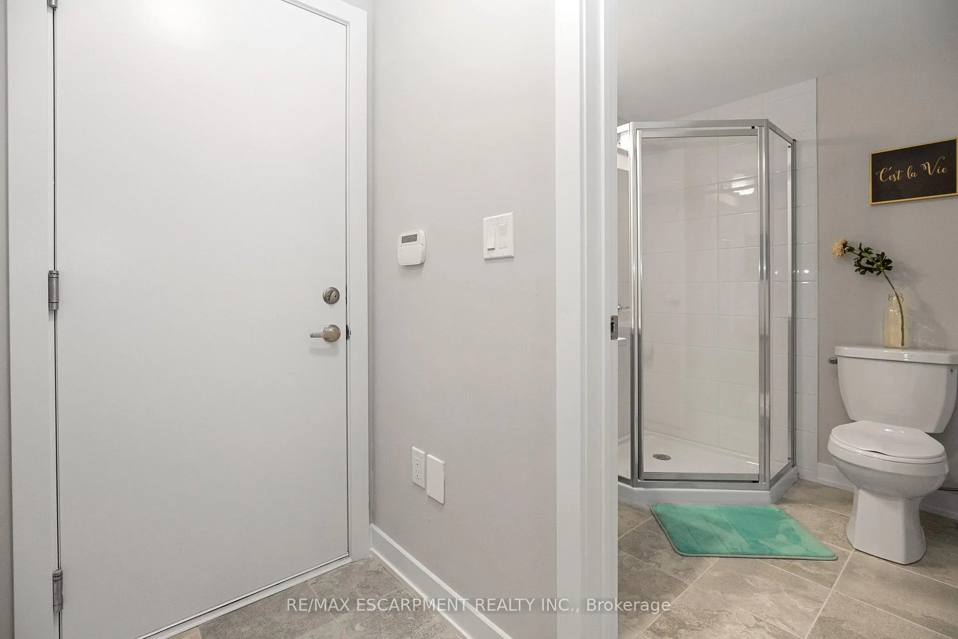 Photo 16 of Unit 24, 527 Shaver Road, Hamilton, Ancaster — HOMEH