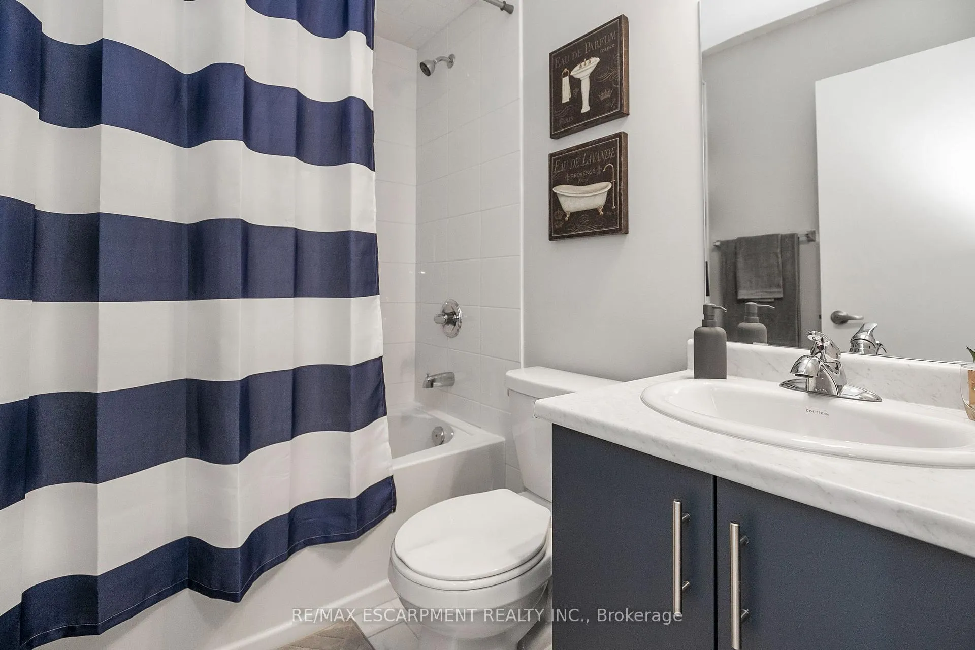 Photo 23 of Unit 24, 527 Shaver Road, Hamilton, Ancaster — HOMEH
