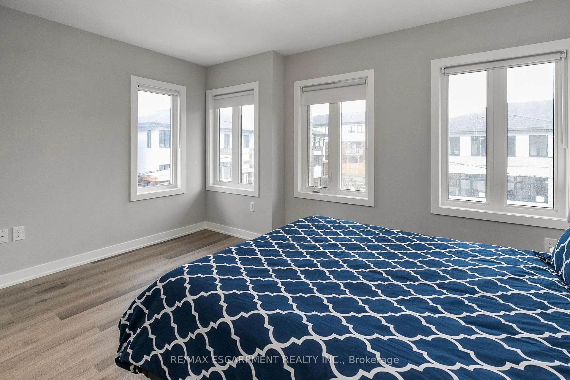 Photo 26 of Unit 24, 527 Shaver Road, Hamilton, Ancaster — HOMEH