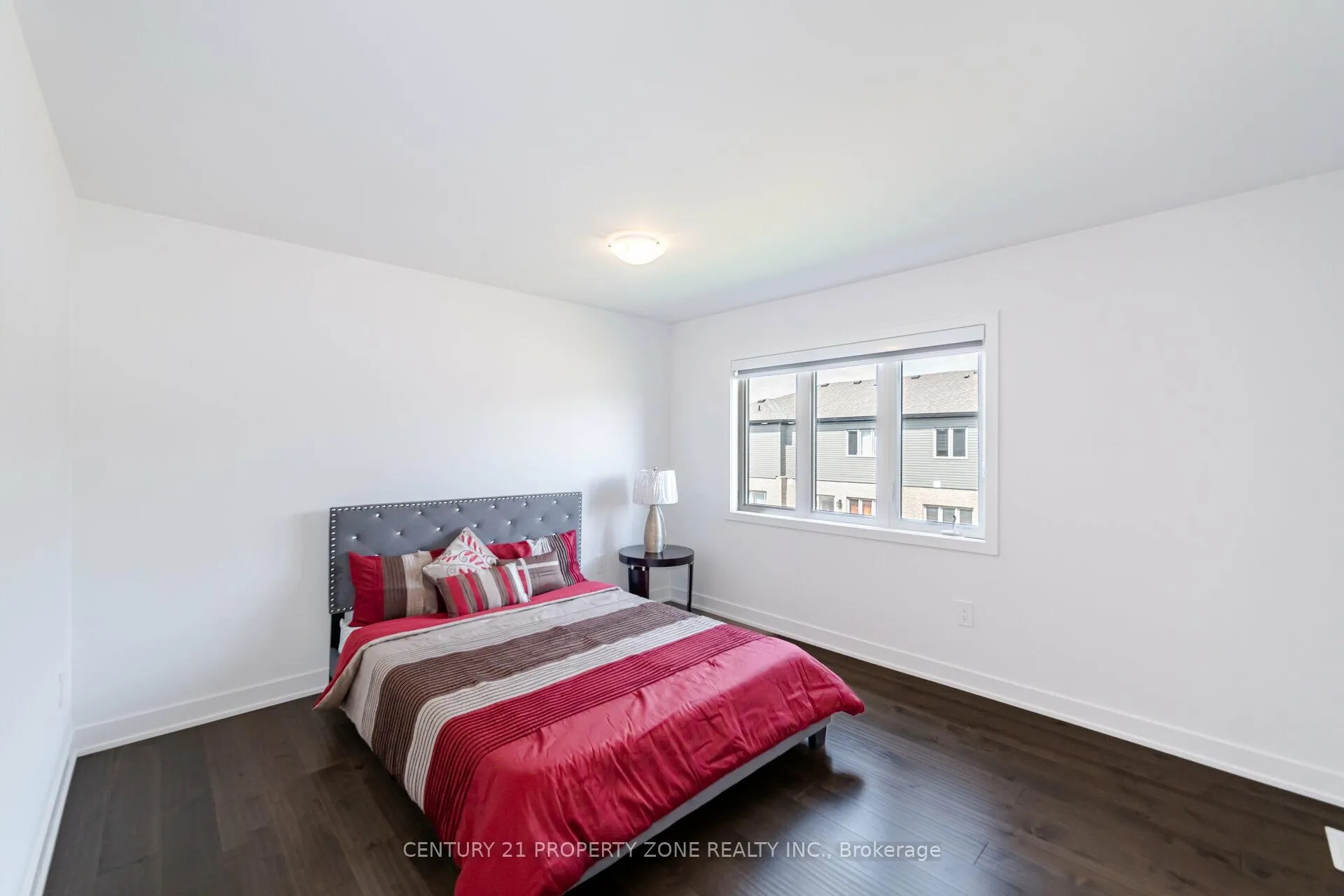Photo 17 of 19 Evergreen Terrace S, Barrie, Painswick South — HOMEH