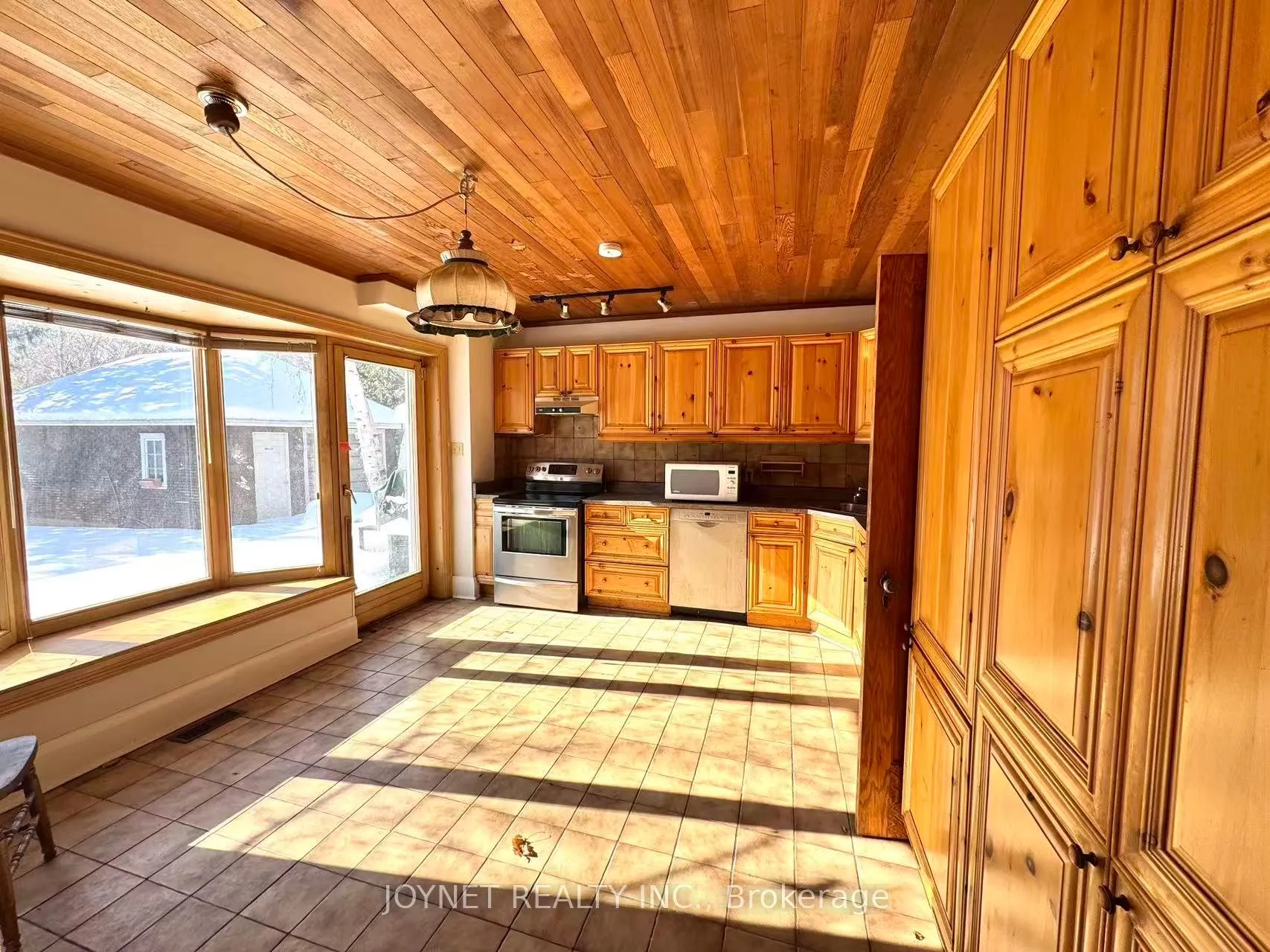 Photo 12 of 17 Eckardt Avenue, Markham, Unionville — HOMEH