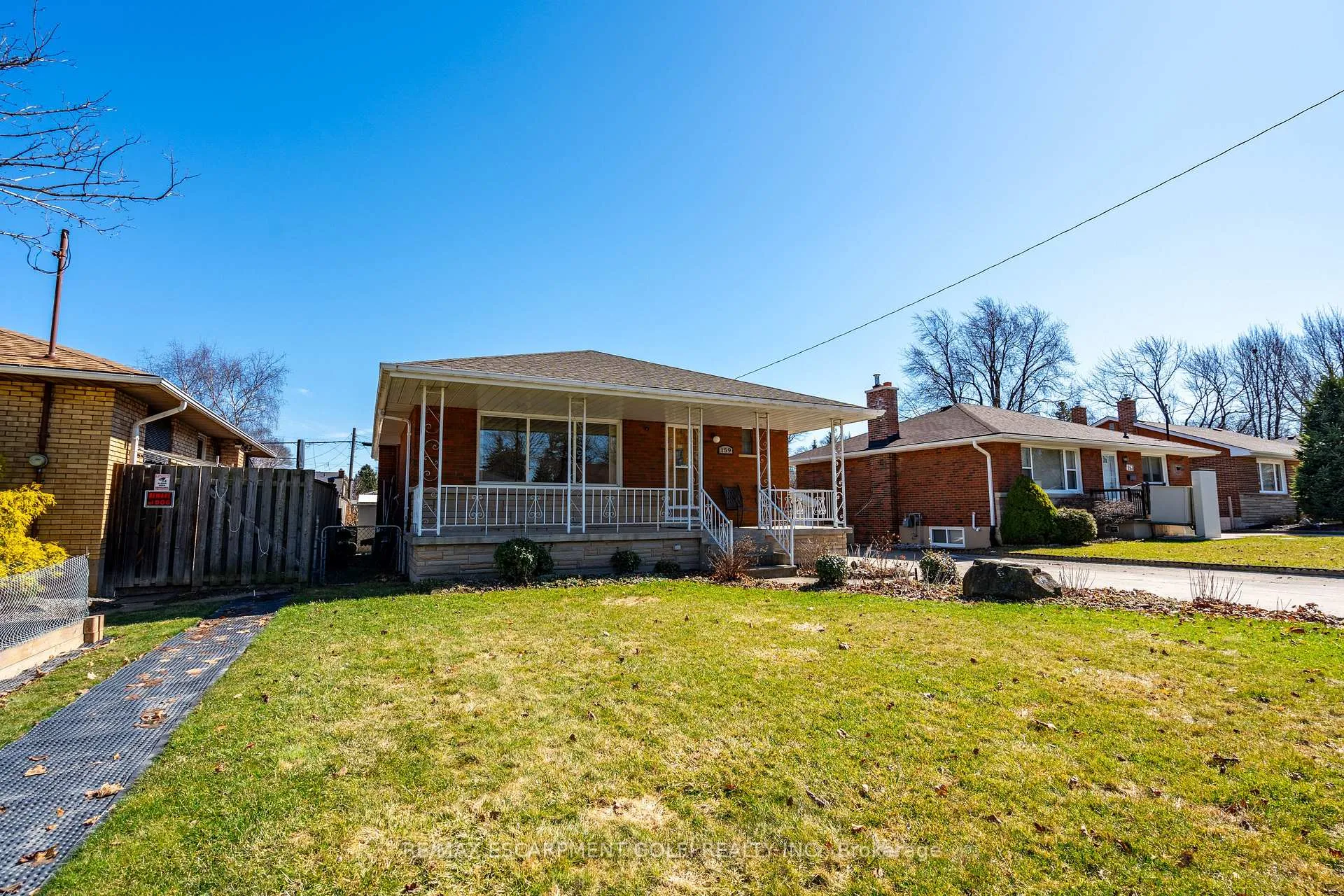 Photo 3 of 159 West 26TH Street, Hamilton, Westcliffe — HOMEH