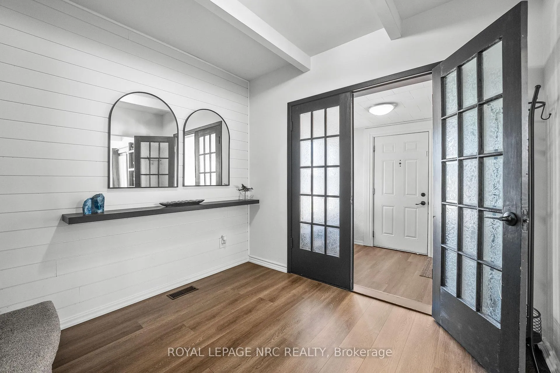 Photo 5 of 39 Richmond Avenue, St. Catharines, E. Chester — HOMEH