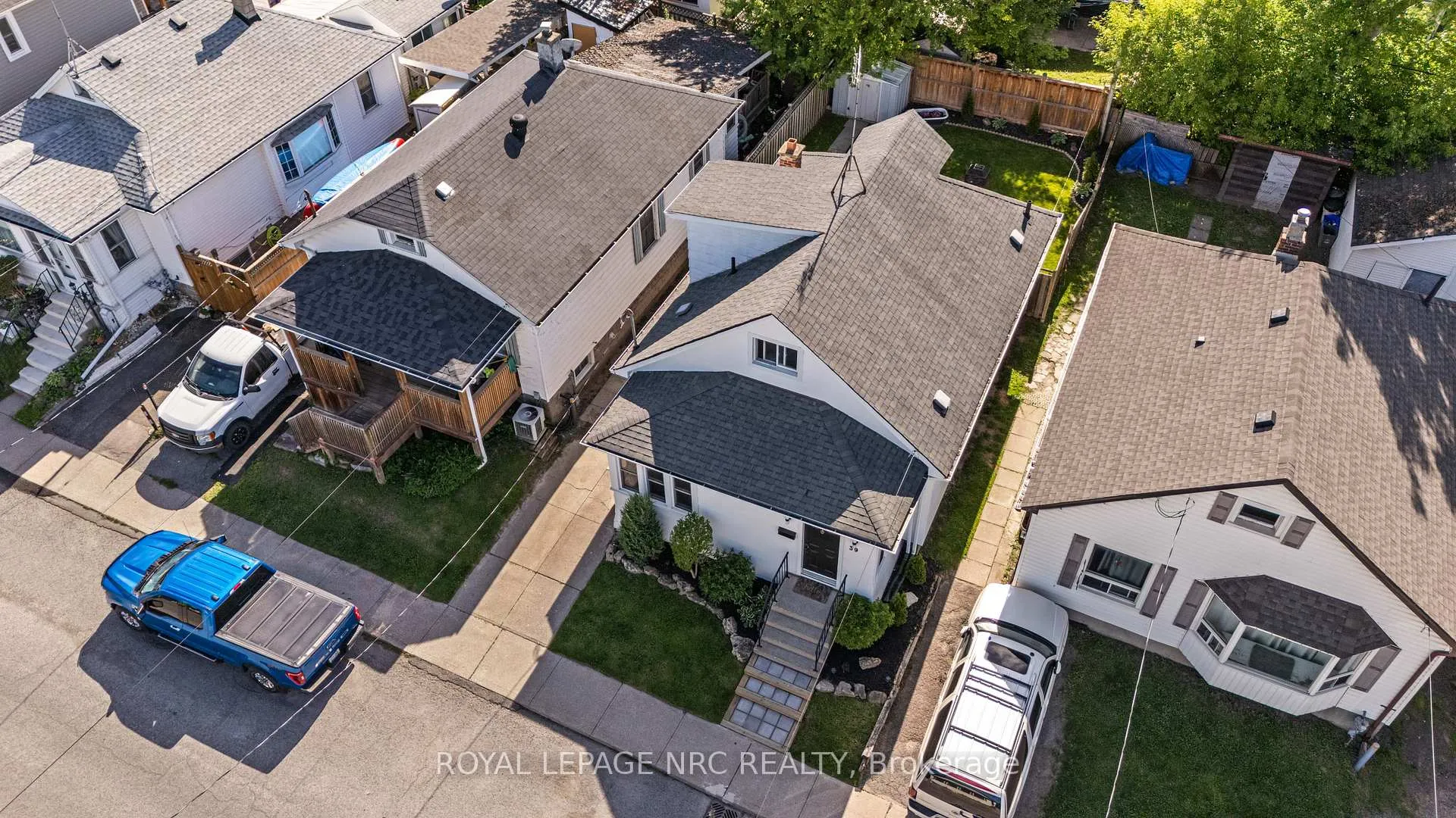 Photo 38 of 39 Richmond Avenue, St. Catharines, E. Chester — HOMEH