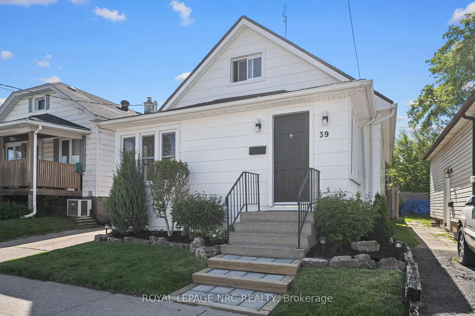 Photo 40 of 39 Richmond Avenue, St. Catharines, E. Chester — HOMEH