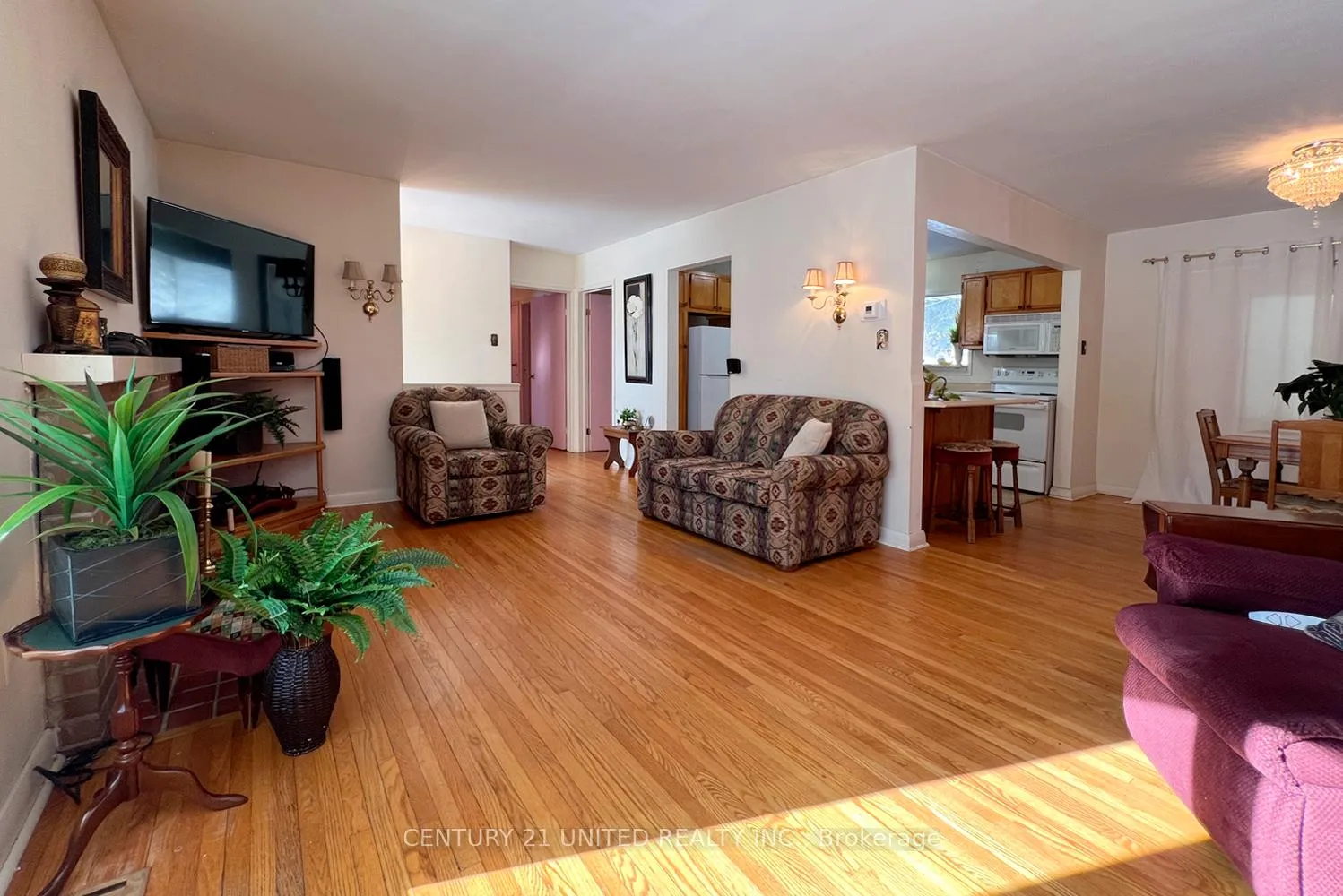 Photo 11 of 28 Weller Crescent, Peterborough, Monaghan Ward 2 — HOMEH