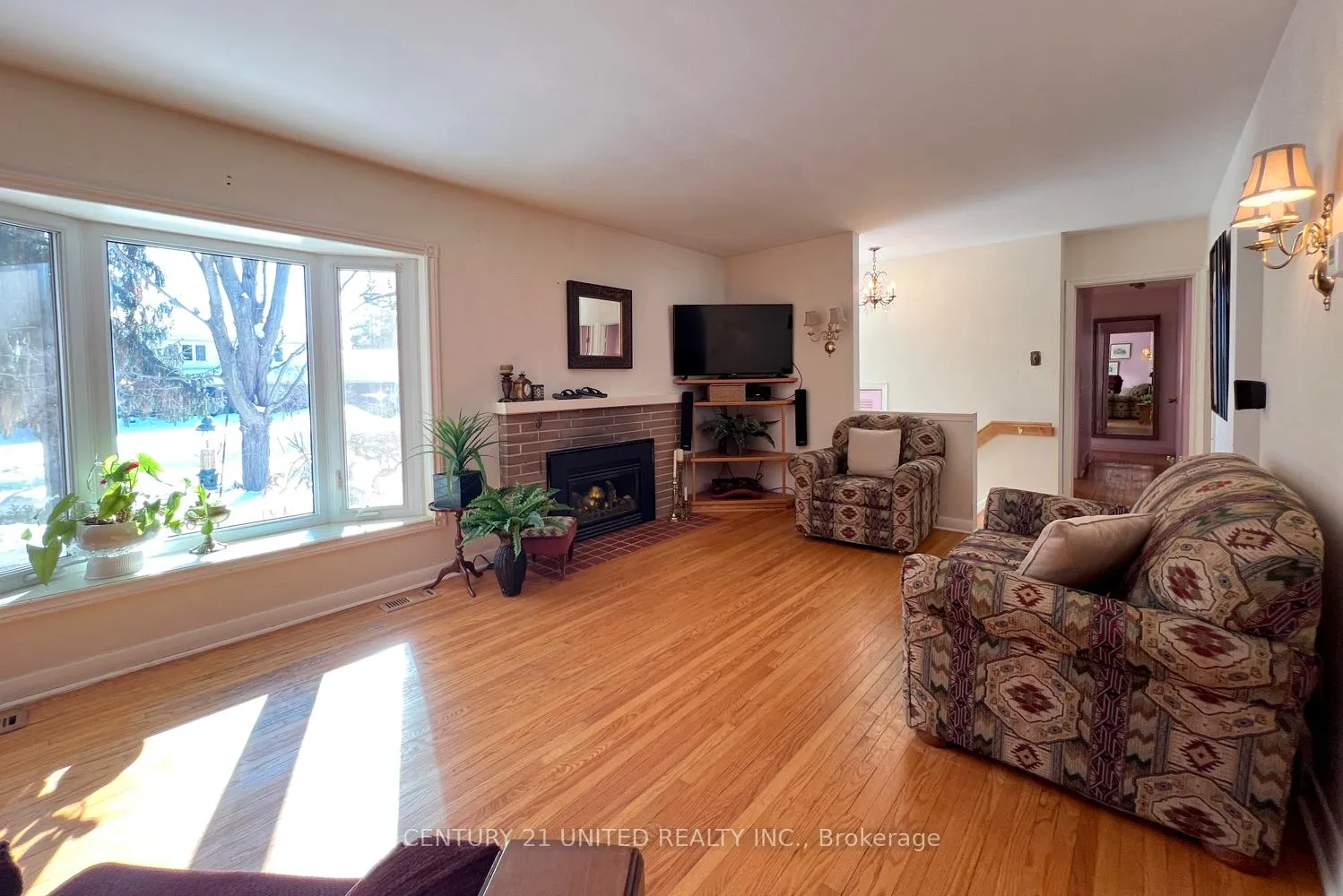 Photo 12 of 28 Weller Crescent, Peterborough, Monaghan Ward 2 — HOMEH