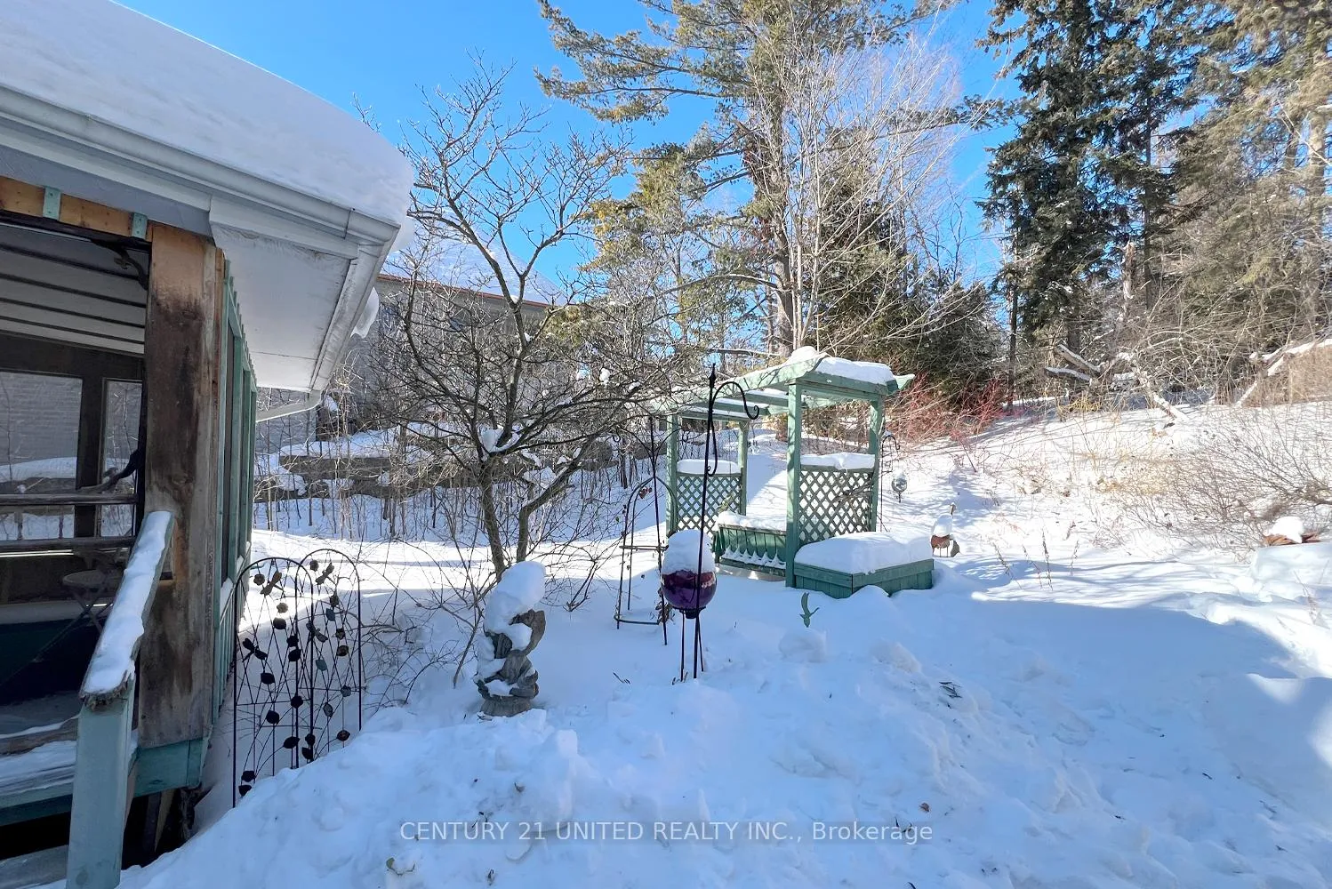 Photo 30 of 28 Weller Crescent, Peterborough, Monaghan Ward 2 — HOMEH