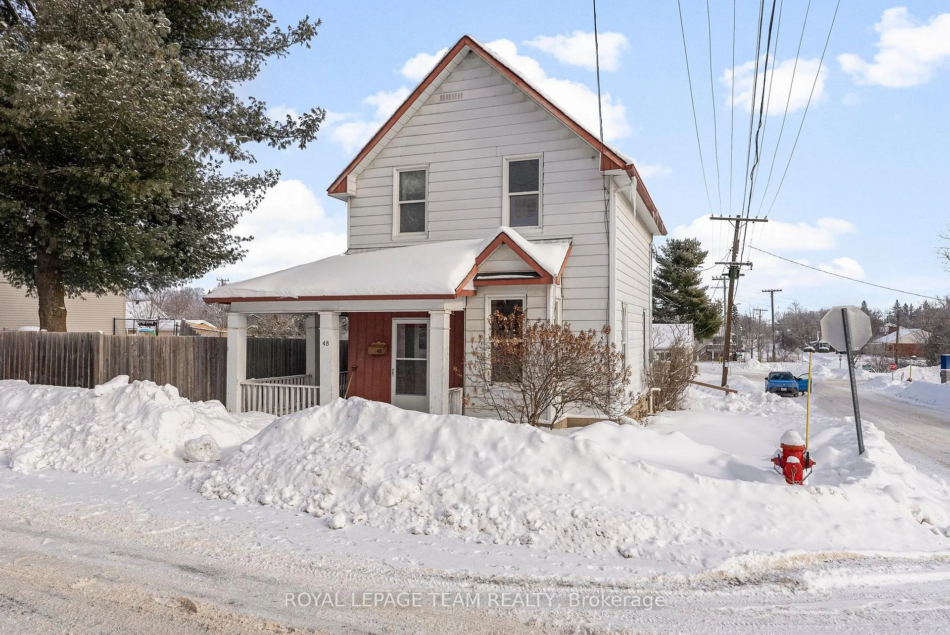 Photo 2 of 48 Havey Street, Arnprior — HOMEH