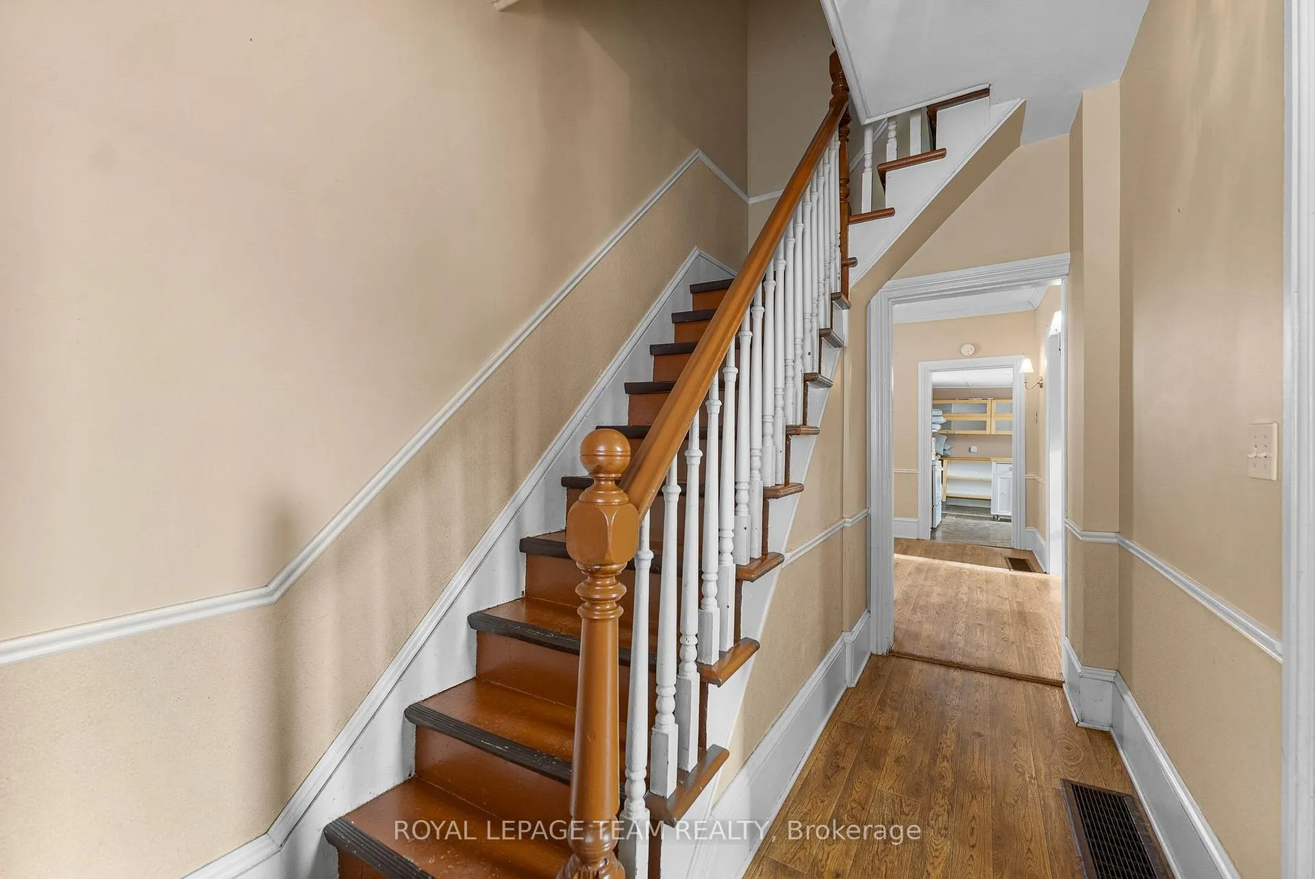 Photo 8 of 48 Havey Street, Arnprior — HOMEH