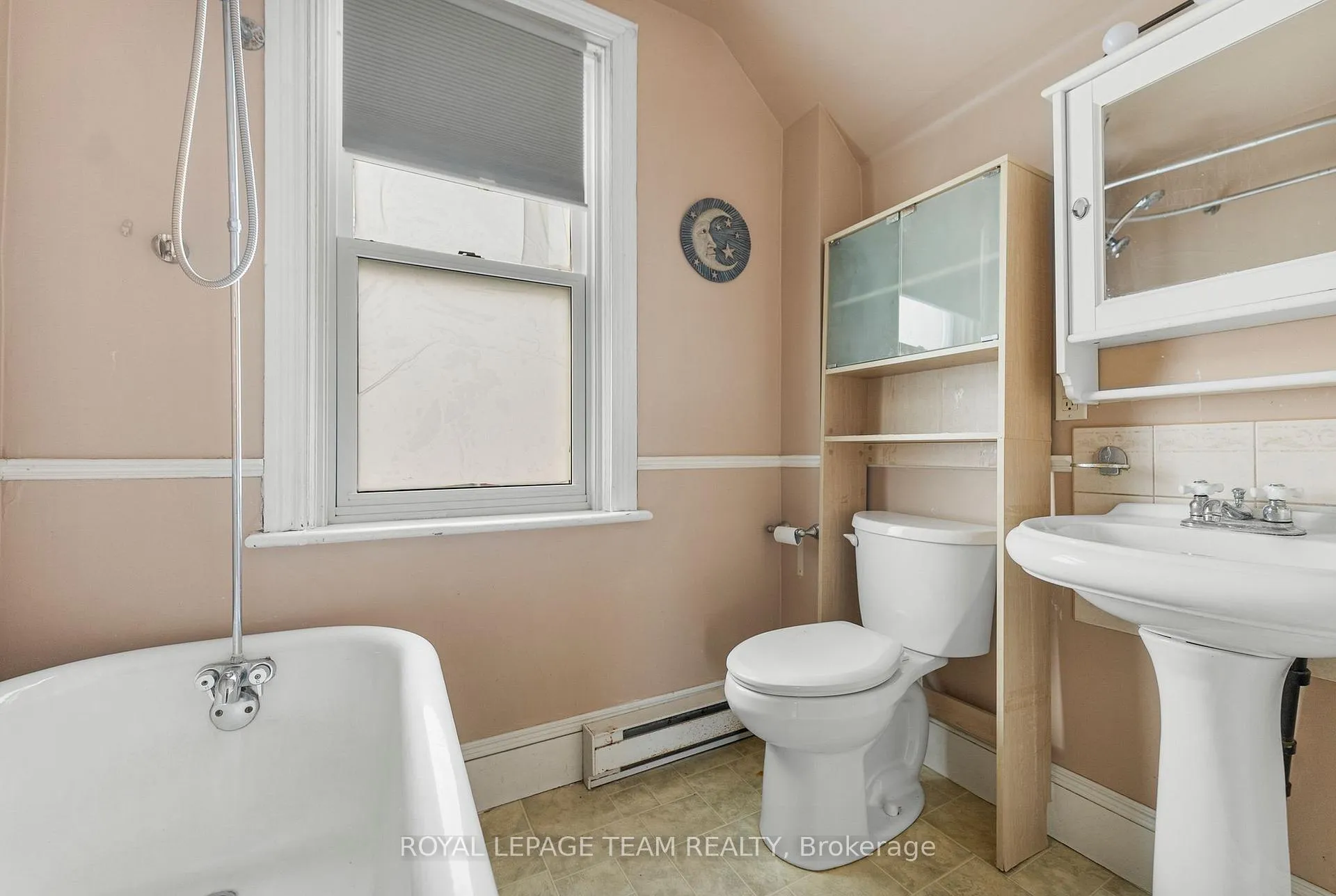Photo 25 of 48 Havey Street, Arnprior — HOMEH