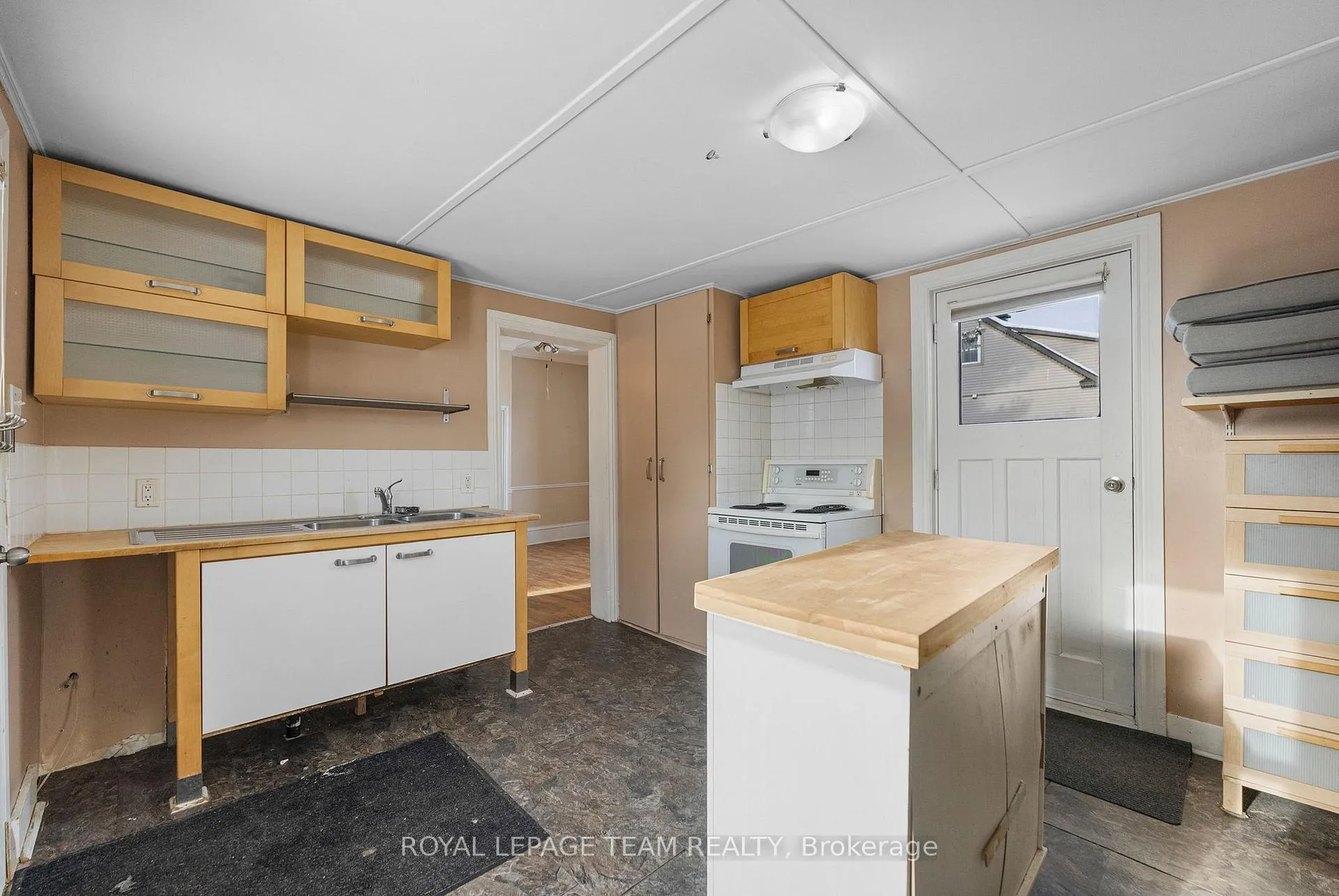 Photo 28 of 48 Havey Street, Arnprior — HOMEH