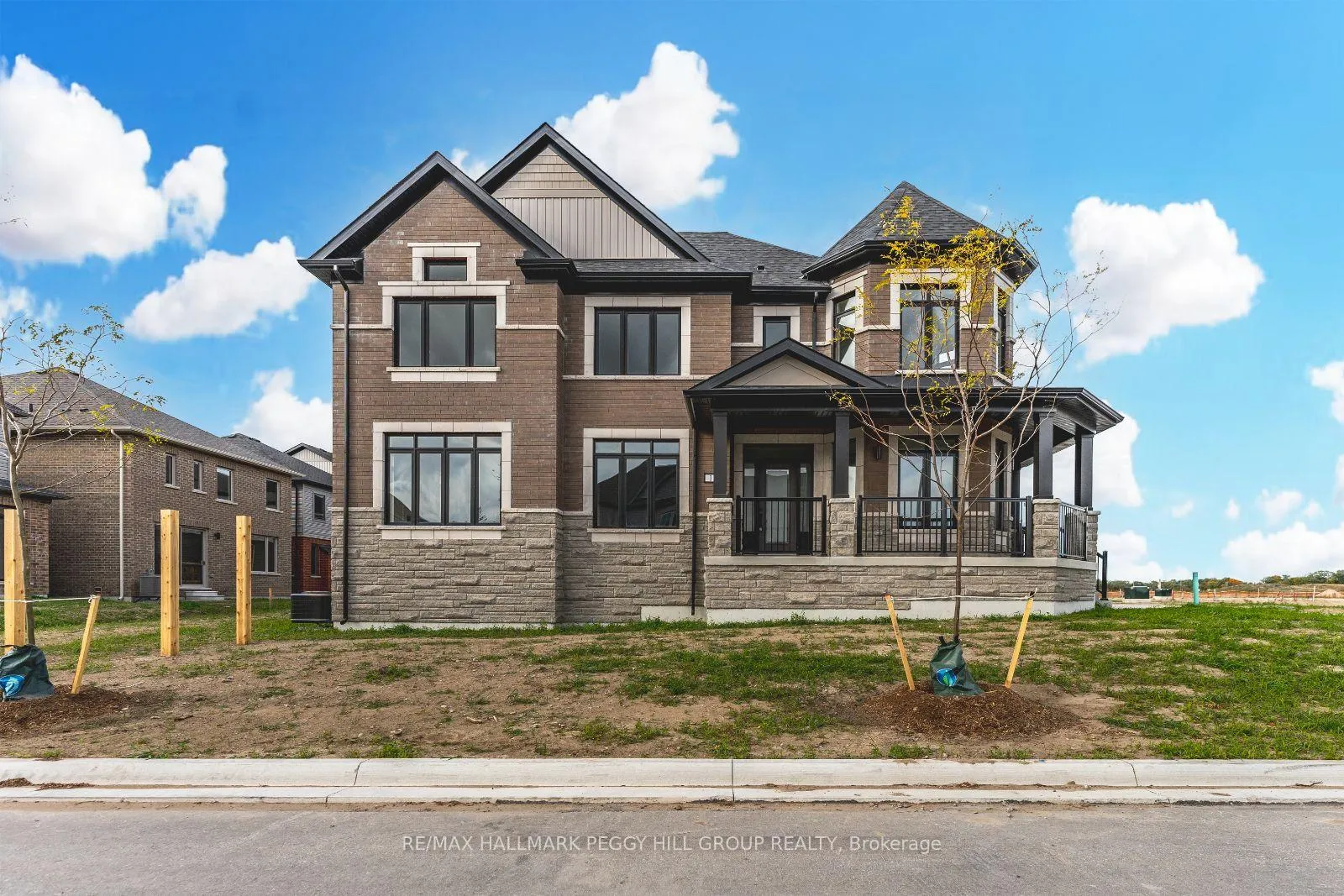 Photo 14 of 17 Amsterdam Drive, Barrie, Rural Barrie Southeast — HOMEH