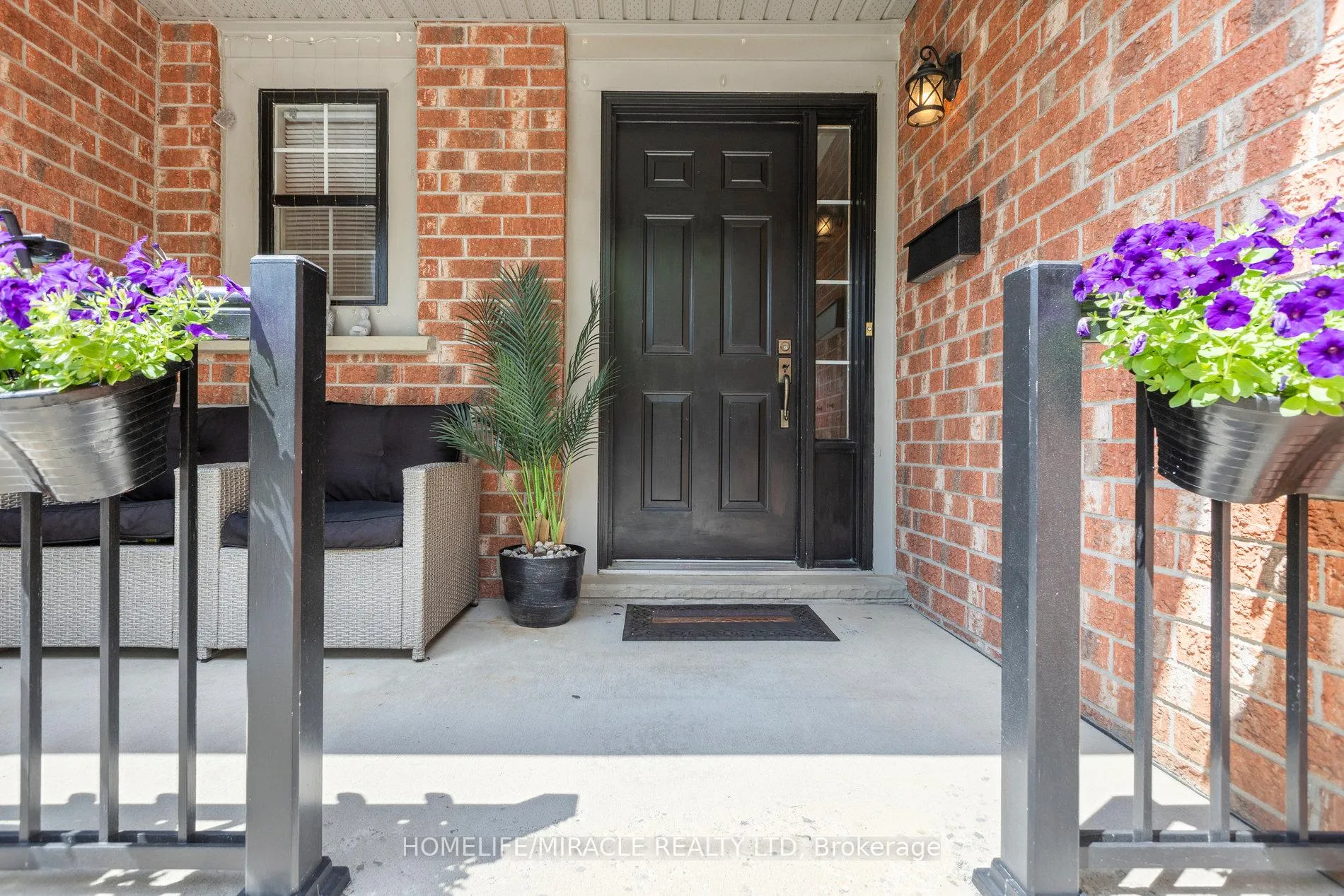 Photo 7 of 153 Werstine Terrace, Cambridge — HOMEH