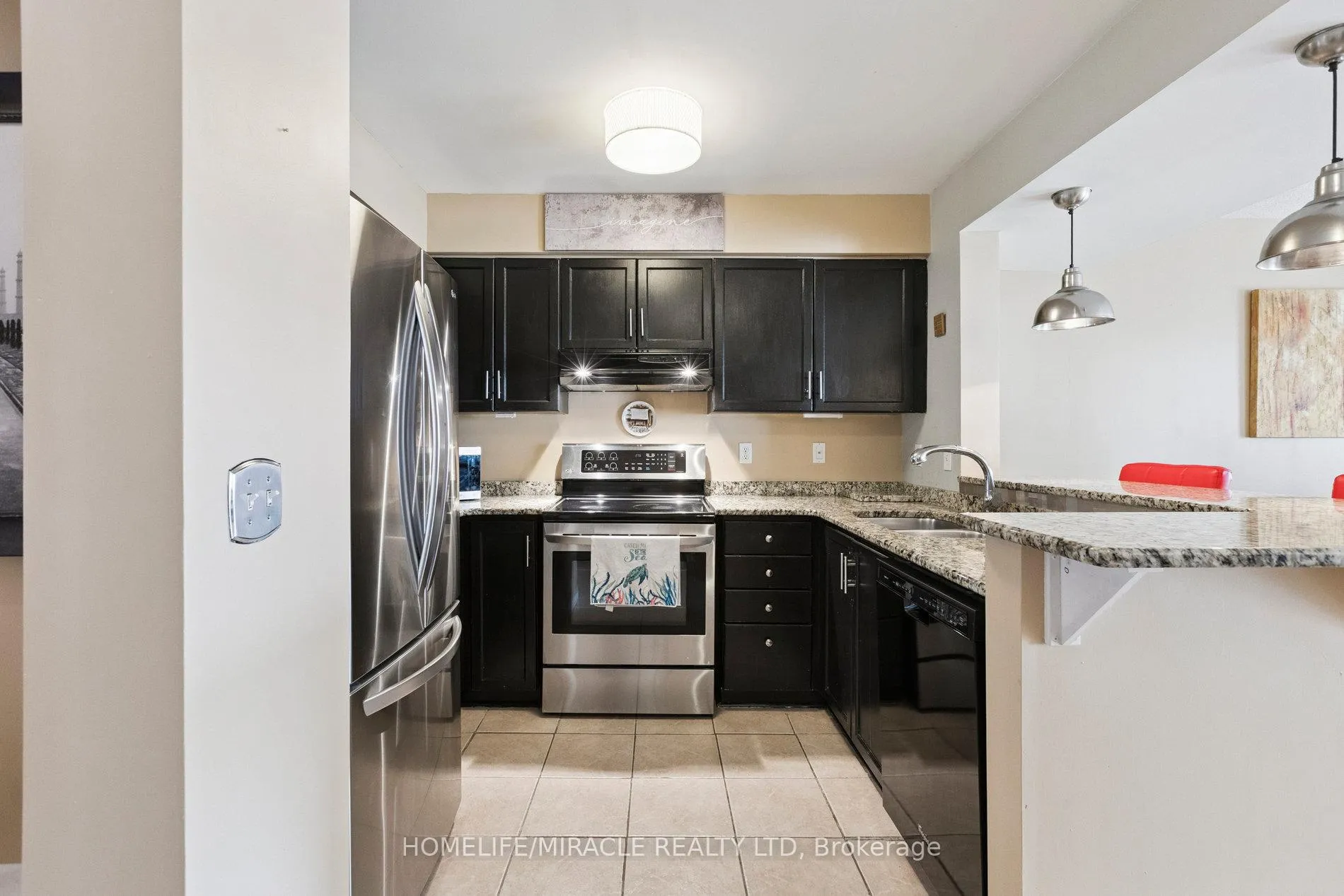 Photo 13 of 153 Werstine Terrace, Cambridge — HOMEH