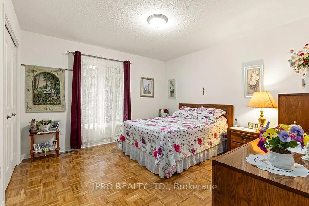 Photo 13 of 604102 Sideroad 60, Chatsworth — HOMEH