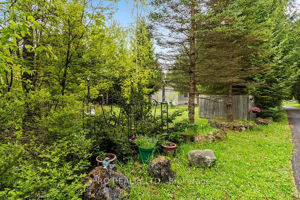 Photo 26 of 604102 Sideroad 60, Chatsworth — HOMEH