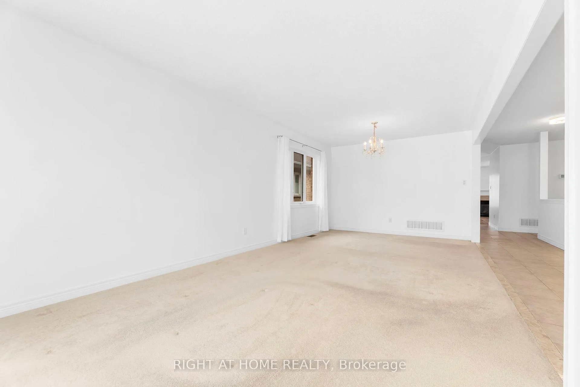 Photo 6 of 56 Elmwood Avenue, Brock, Beaverton — HOMEH