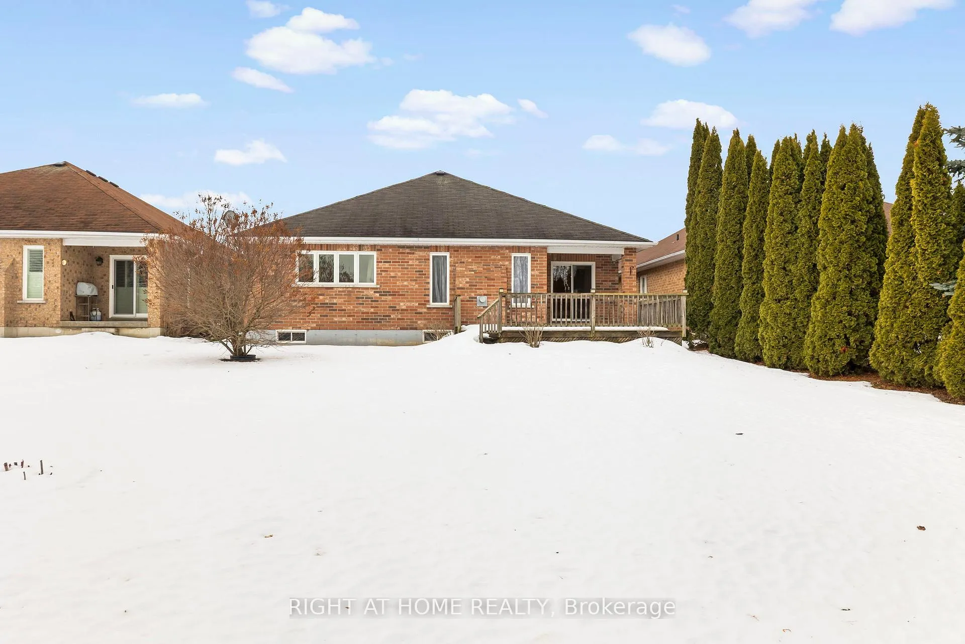 Photo 29 of 56 Elmwood Avenue, Brock, Beaverton — HOMEH