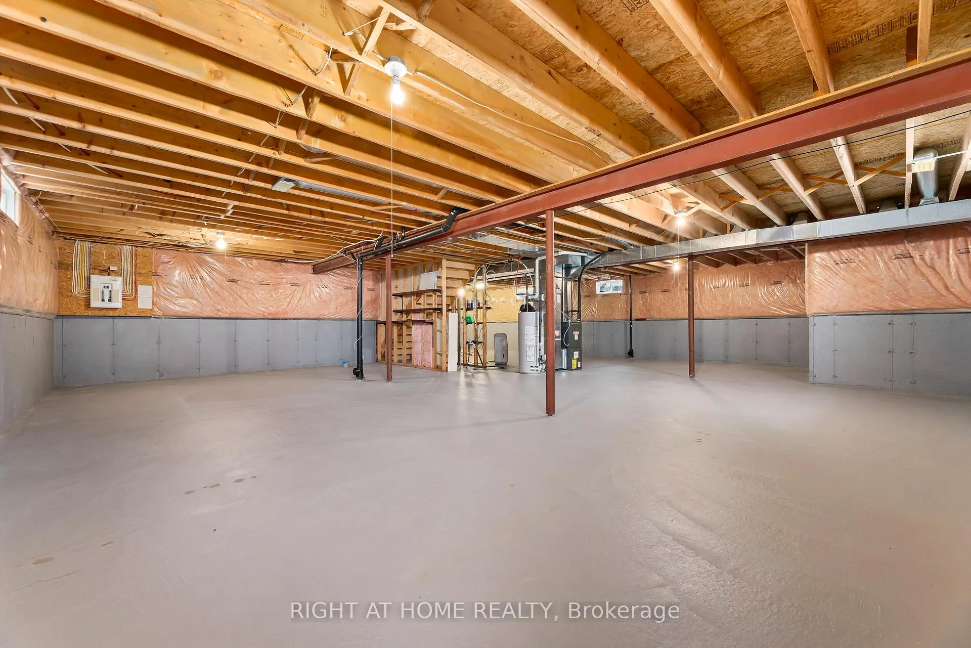 Photo 34 of 56 Elmwood Avenue, Brock, Beaverton — HOMEH