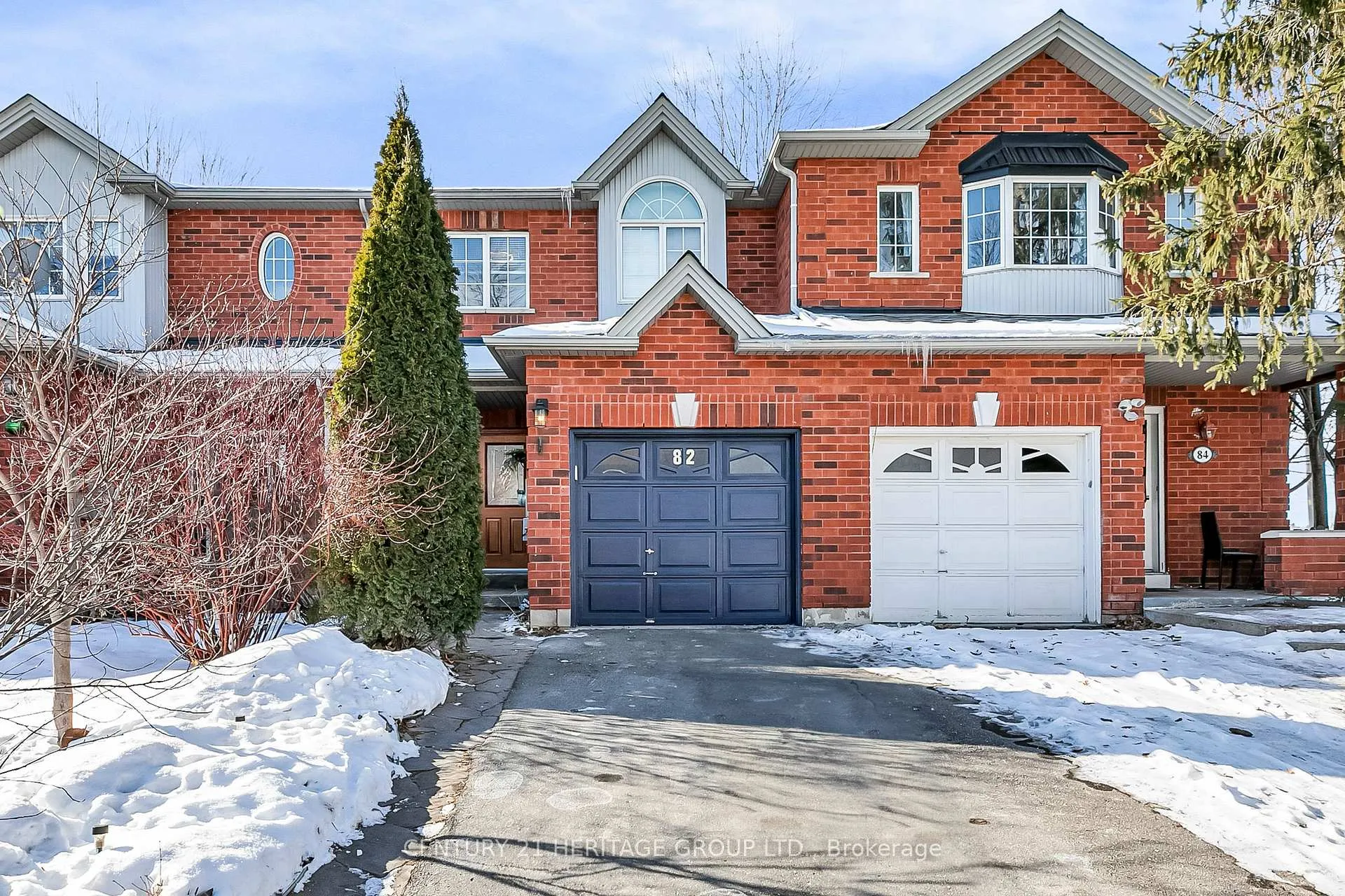 Photo 1 of 82 Smith Street, New Tecumseth, Alliston — HOMEH