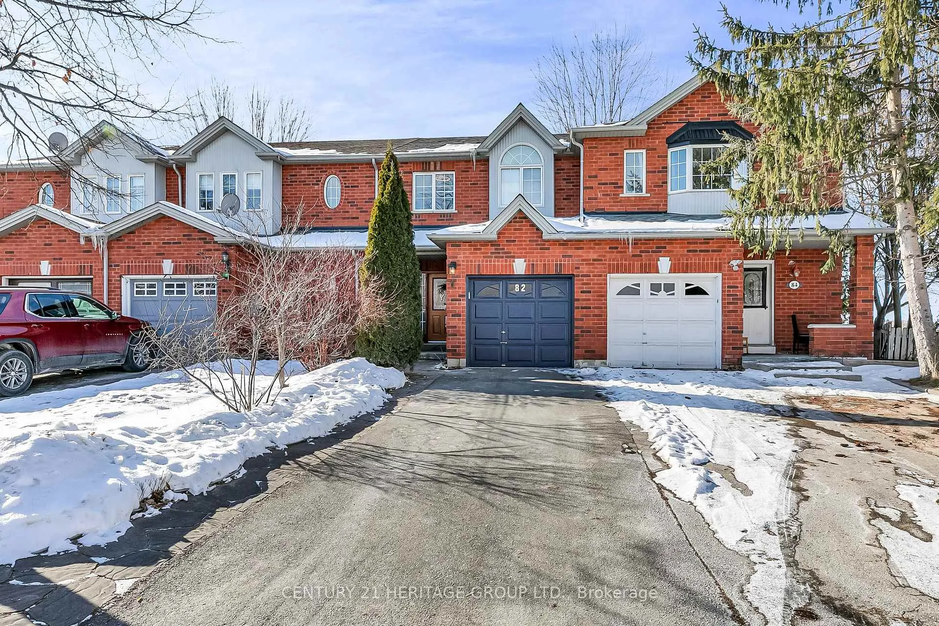 Photo 2 of 82 Smith Street, New Tecumseth, Alliston — HOMEH