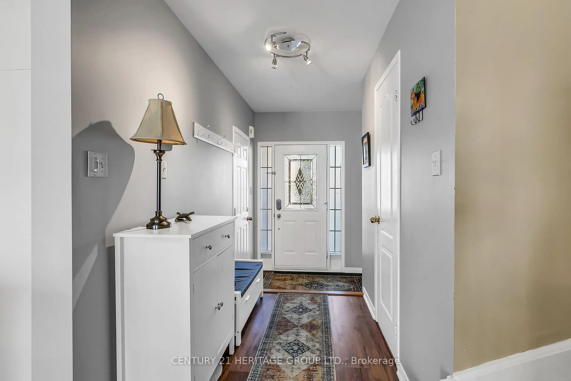 Photo 4 of 82 Smith Street, New Tecumseth, Alliston — HOMEH