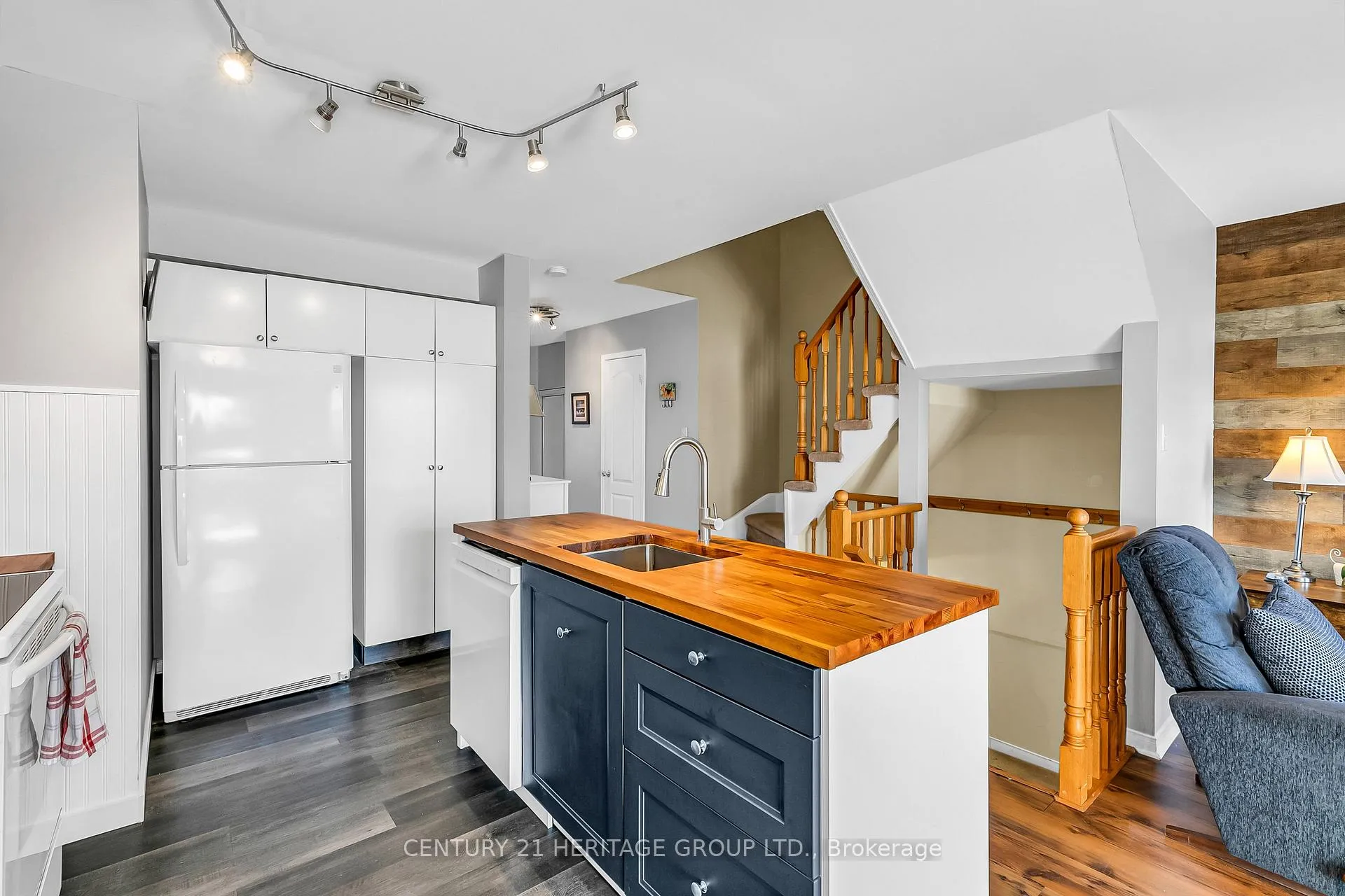 Photo 14 of 82 Smith Street, New Tecumseth, Alliston — HOMEH
