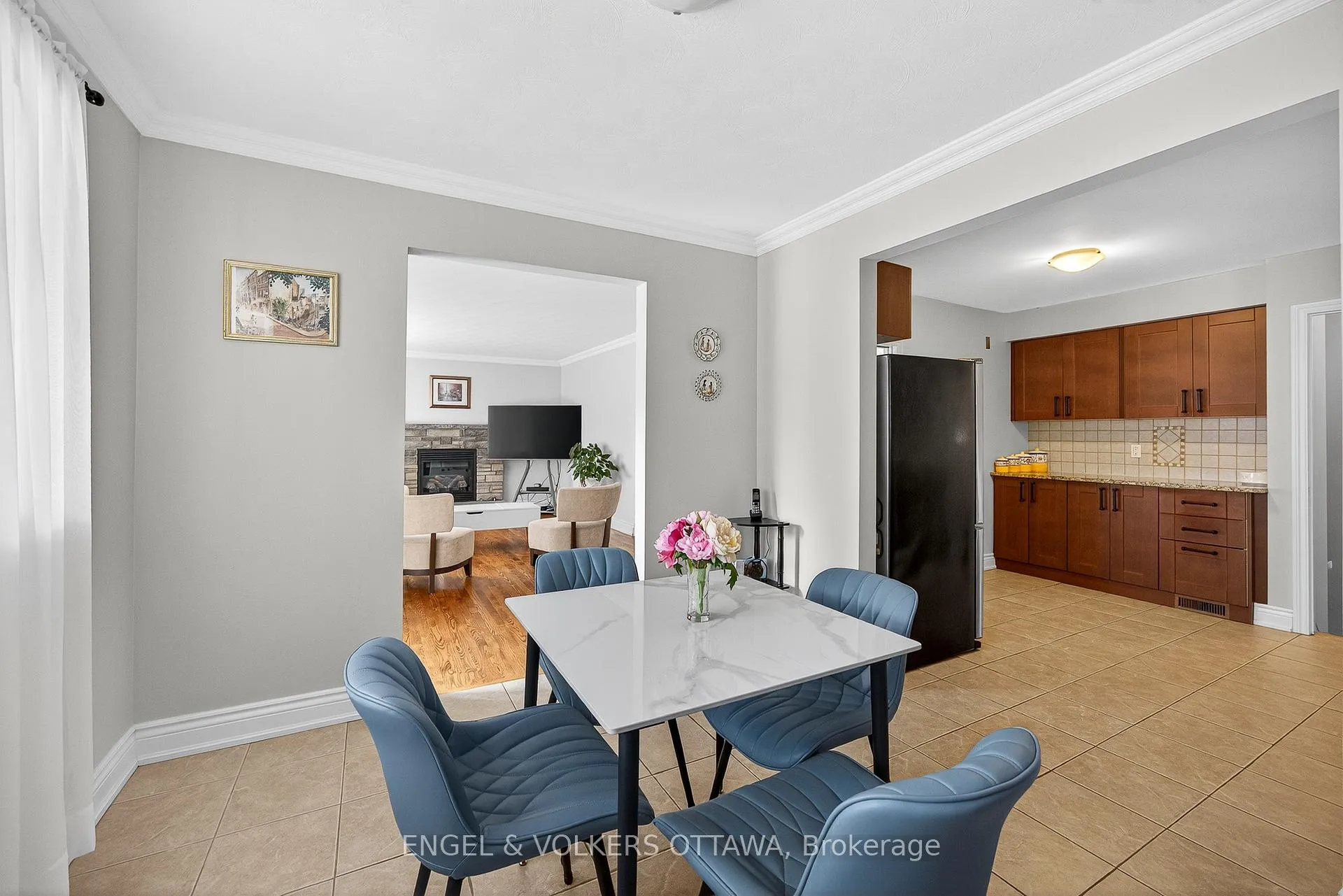 Photo 8 of 1291 Notting Hill Avenue, Ottawa, Ellwood — HOMEH