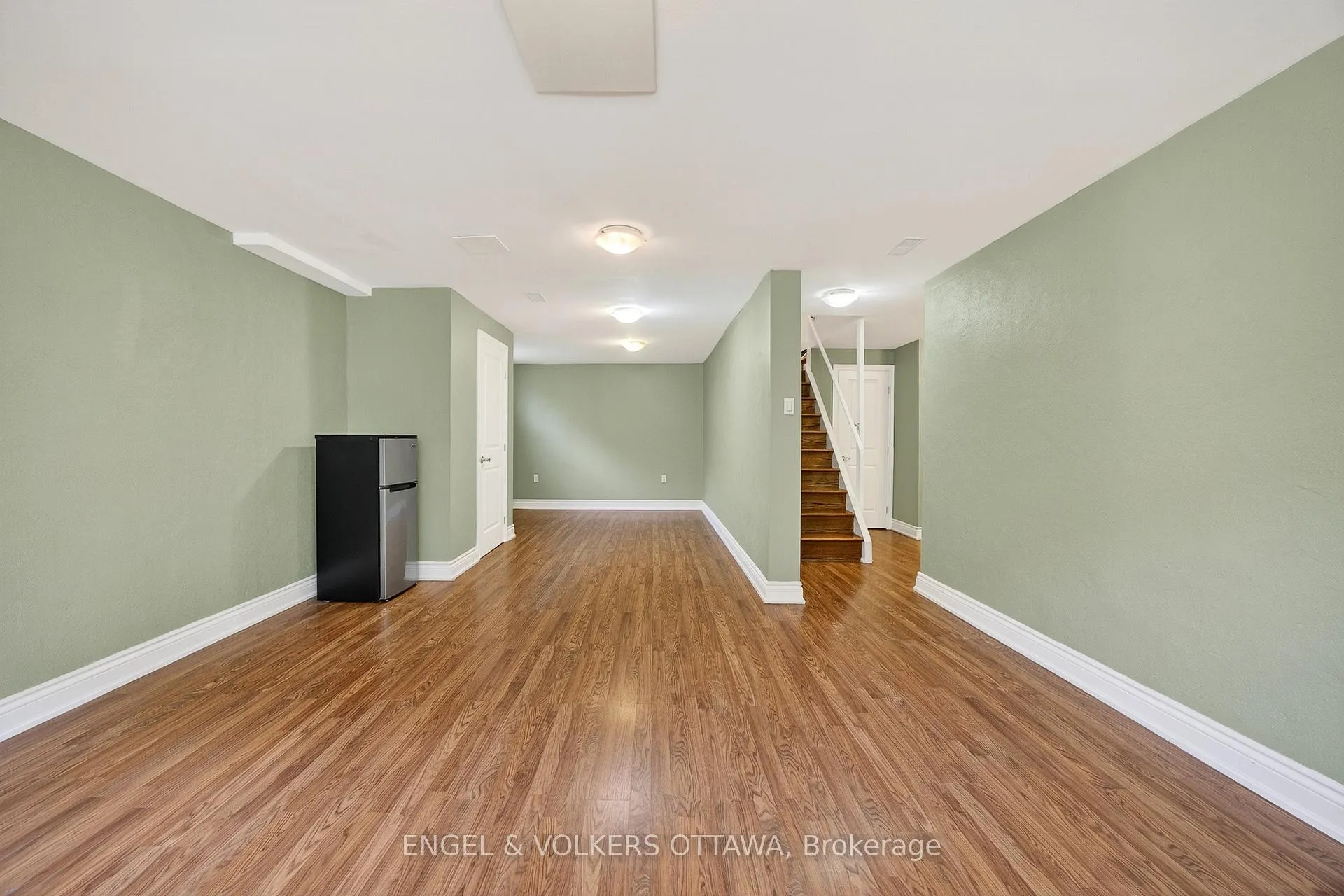 Photo 22 of 1291 Notting Hill Avenue, Ottawa, Ellwood — HOMEH