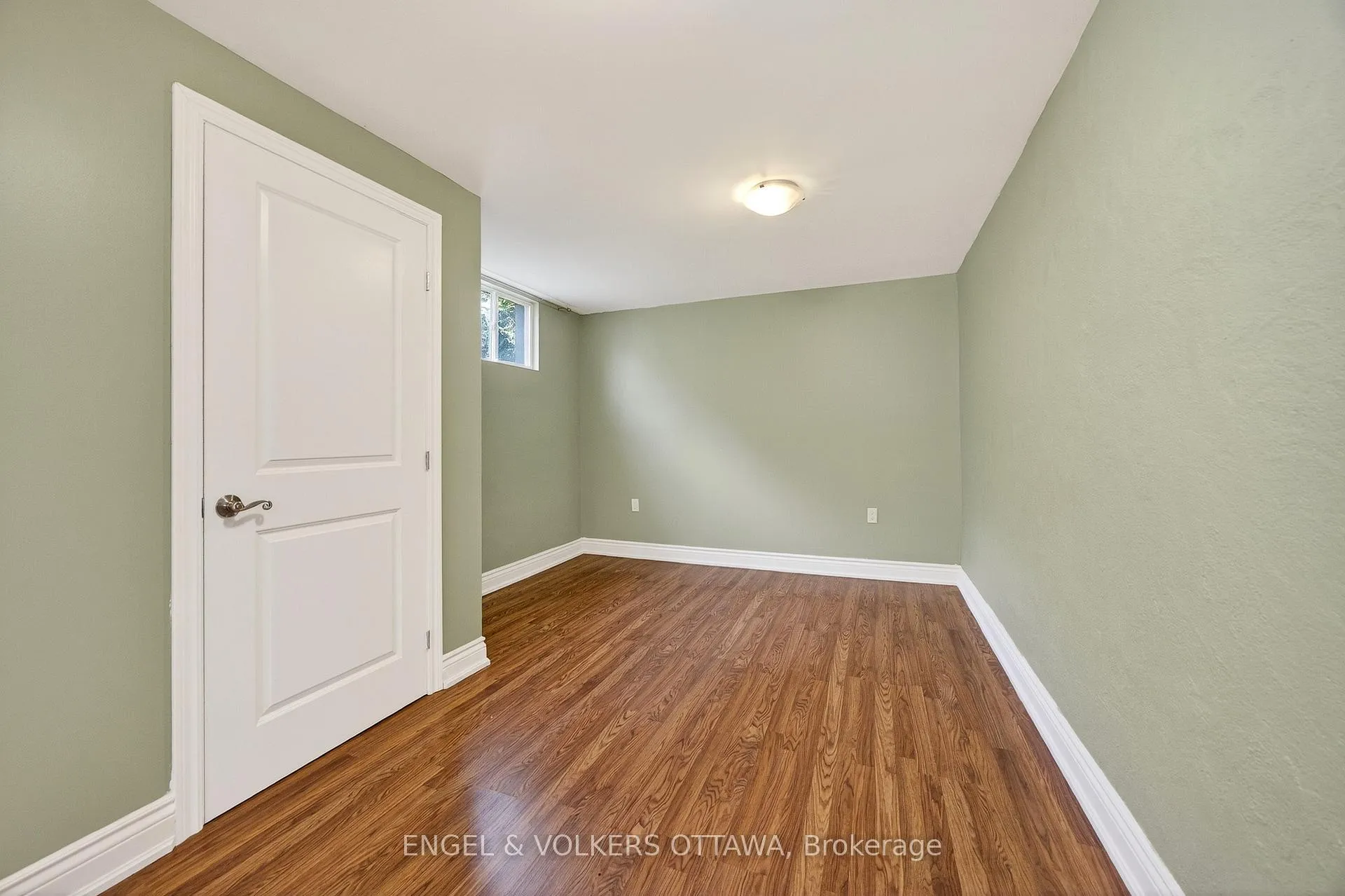 Photo 23 of 1291 Notting Hill Avenue, Ottawa, Ellwood — HOMEH