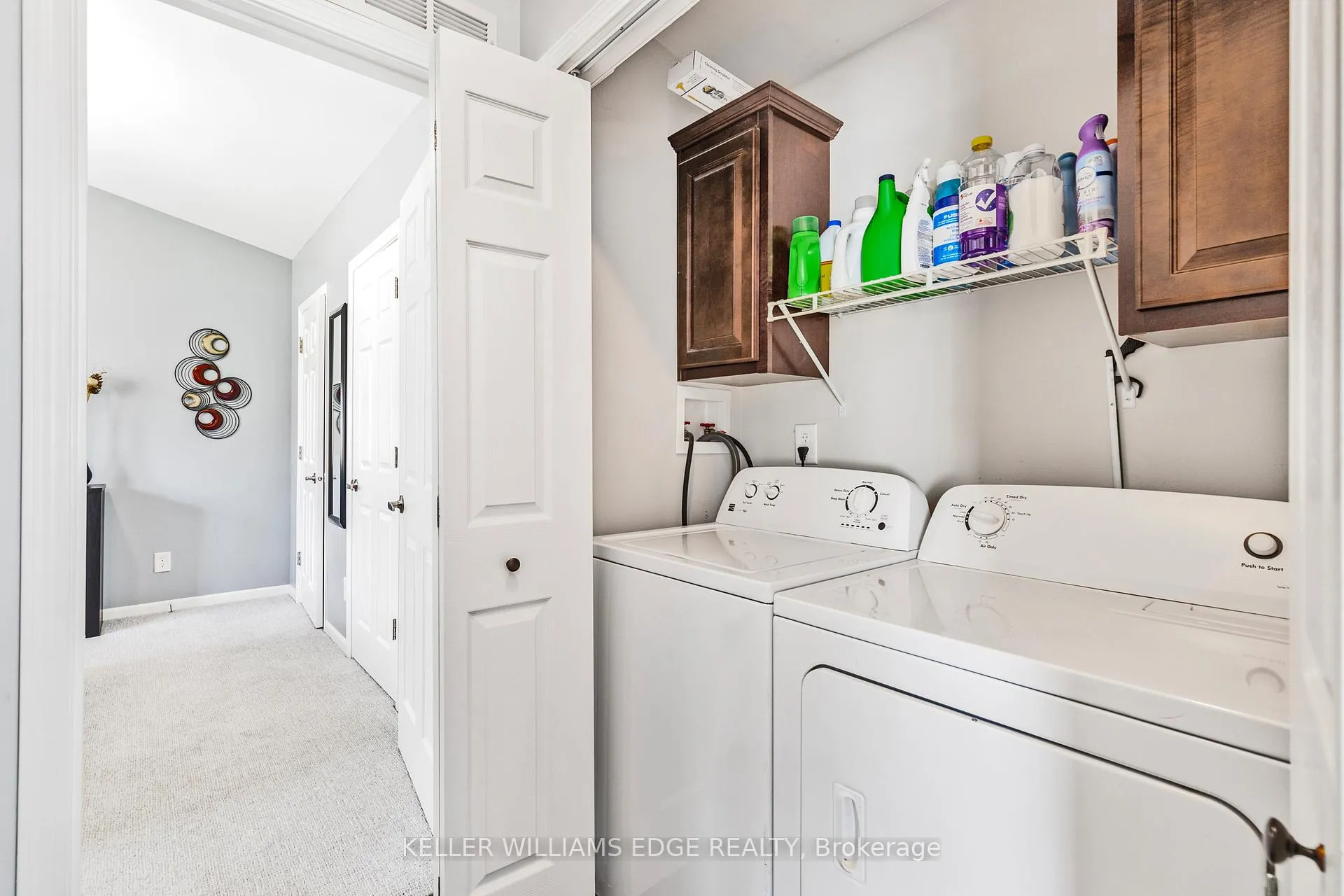 Photo 16 of 53 Hillside Crescent, Hamilton, Rural Flamborough — HOMEH