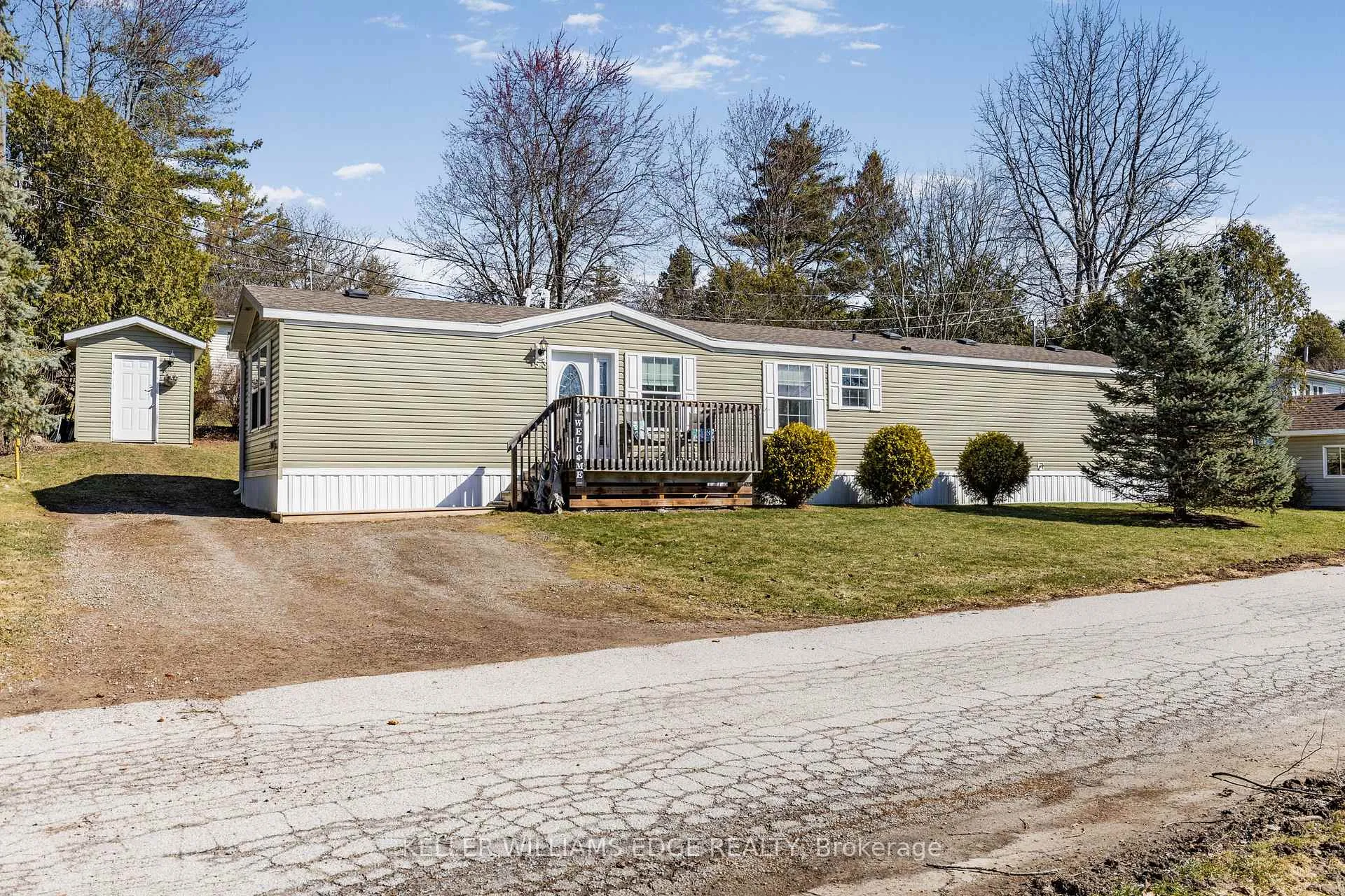 Photo 33 of 53 Hillside Crescent, Hamilton, Rural Flamborough — HOMEH