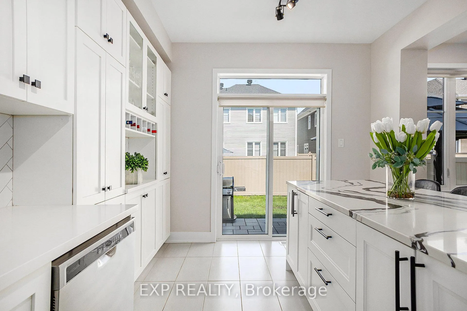 Photo 13 of 63 Pelham Crescent, Ottawa, Goulbourn Twp From Franktown Rd/South To Rideau — HOMEH