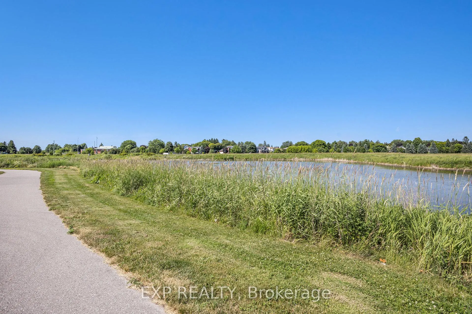 Photo 30 of 63 Pelham Crescent, Ottawa, Goulbourn Twp From Franktown Rd/South To Rideau — HOMEH