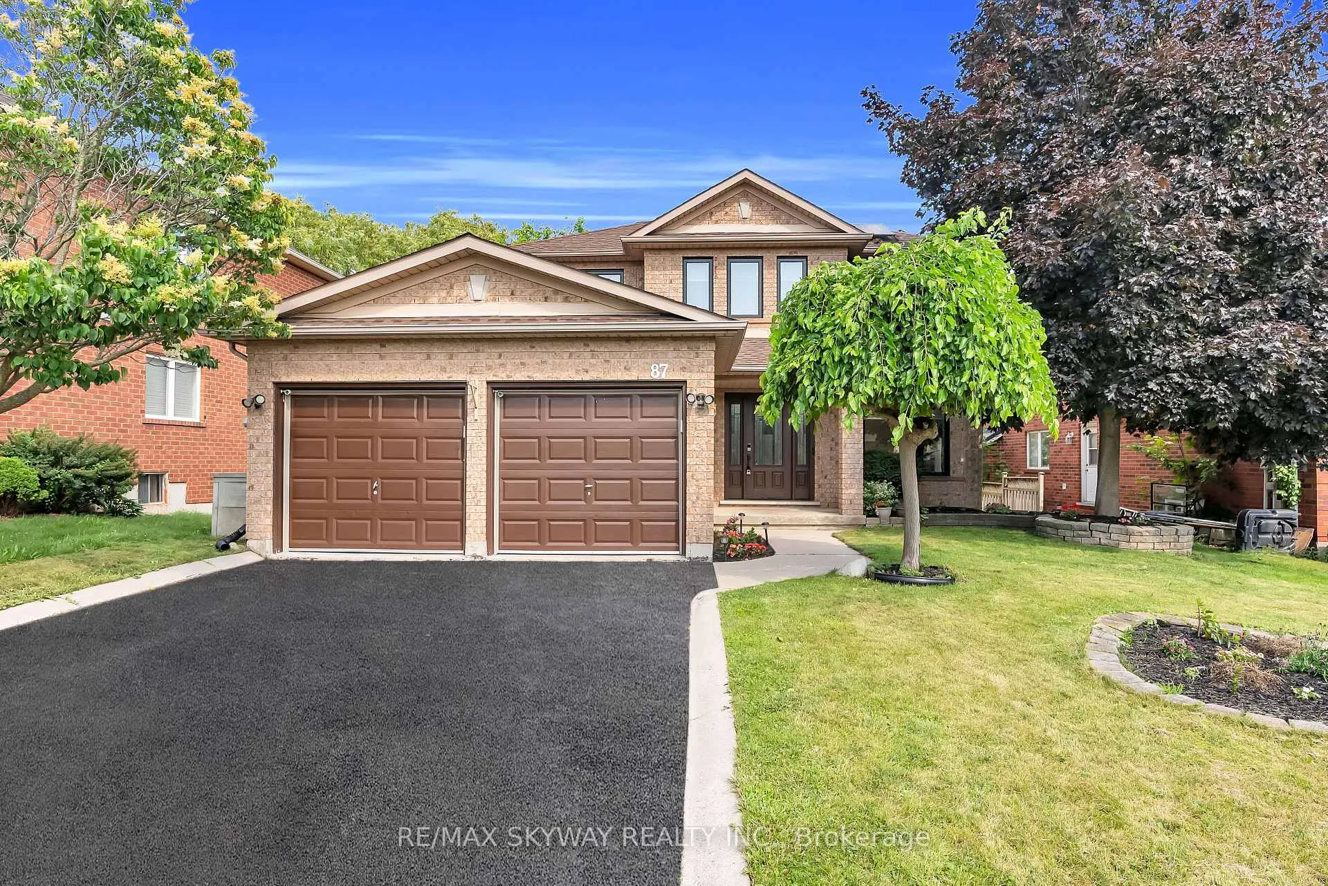 Photo 1 of 87 Spooner Crescent, Cambridge, Fiddlesticks — HOMEH