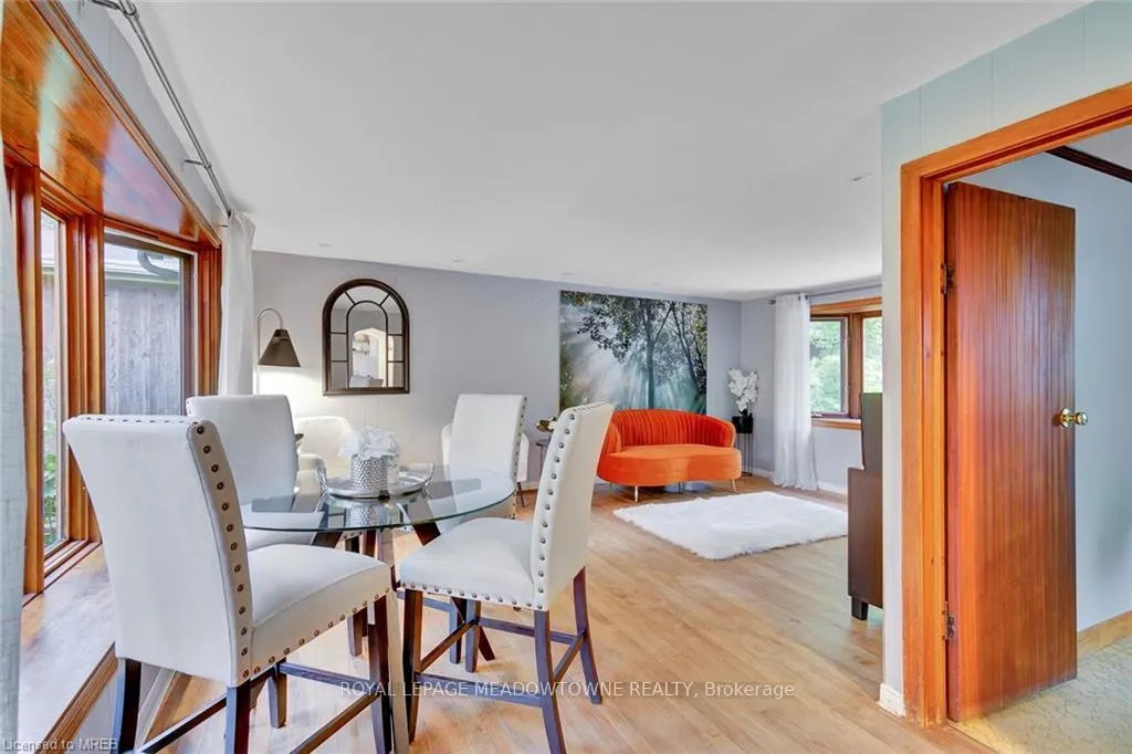 Photo 6 of 99 River Road, Brampton, Huttonville — HOMEH