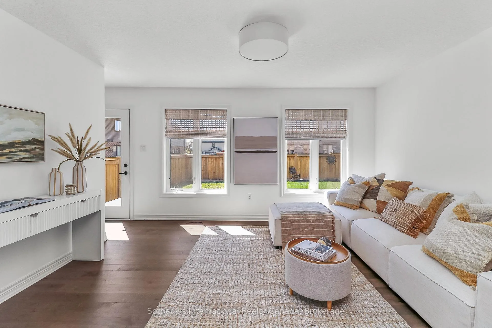 Photo 18 of 33 Foley Crescent, Collingwood — HOMEH
