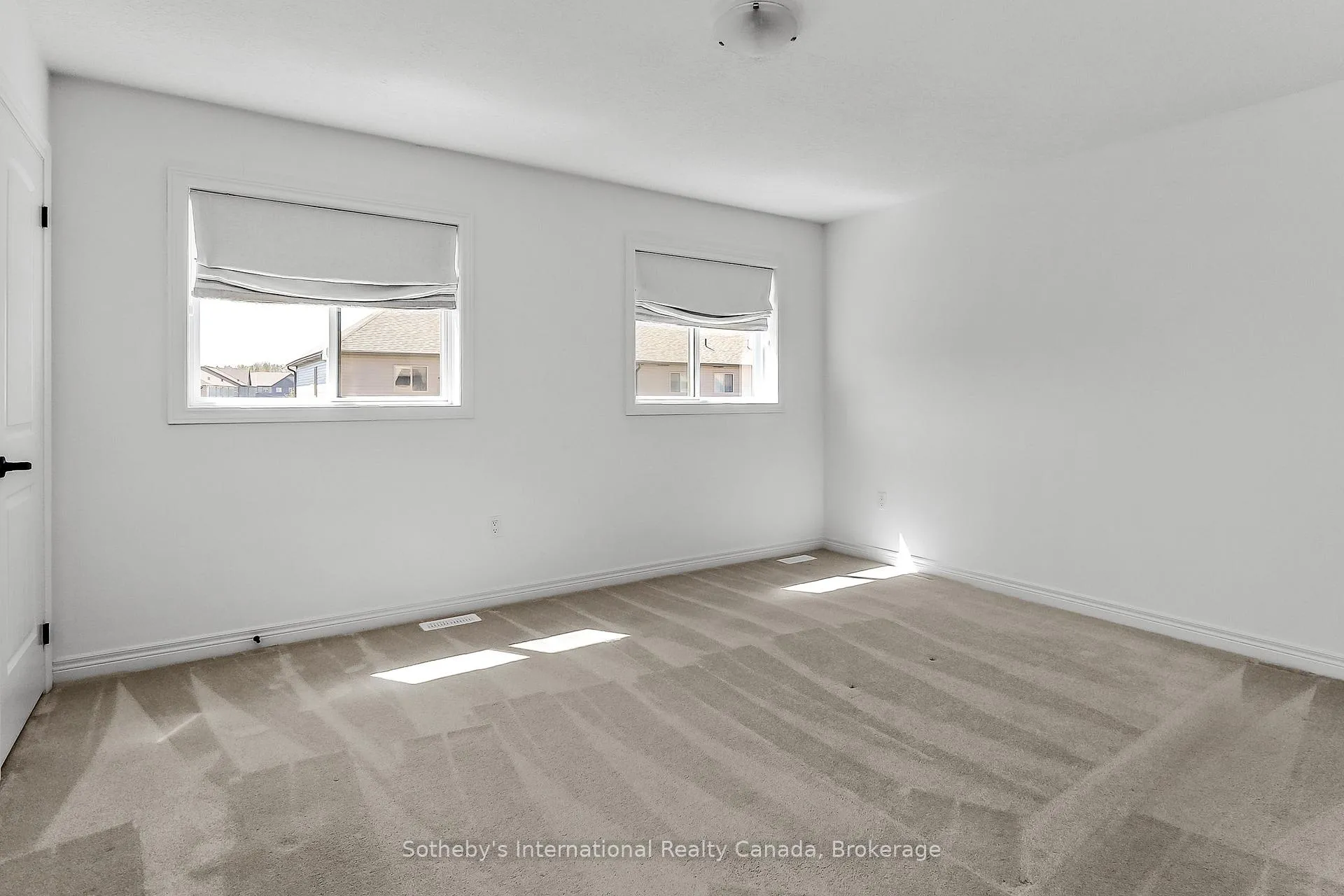 Photo 21 of 33 Foley Crescent, Collingwood — HOMEH