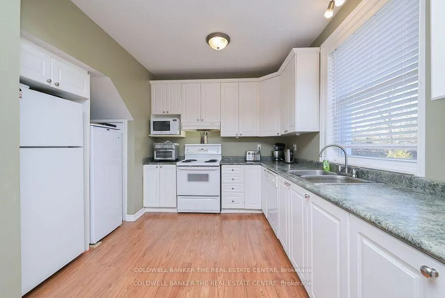 Photo 9 of 285-287 Barrie Street, Essa, Thornton — HOMEH