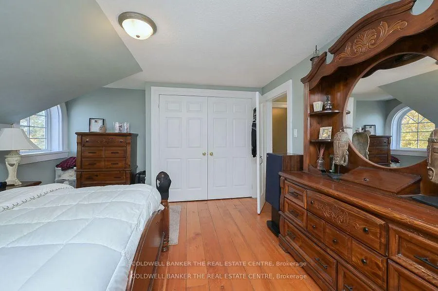 Photo 12 of 285-287 Barrie Street, Essa, Thornton — HOMEH