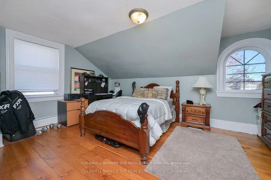 Photo 17 of 285-287 Barrie Street, Essa, Thornton — HOMEH