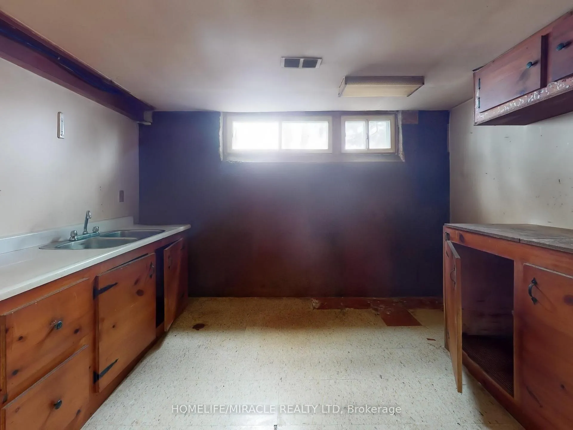 Photo 18 of 912 Reytan Boulevard, Pickering, Bay Ridges — HOMEH