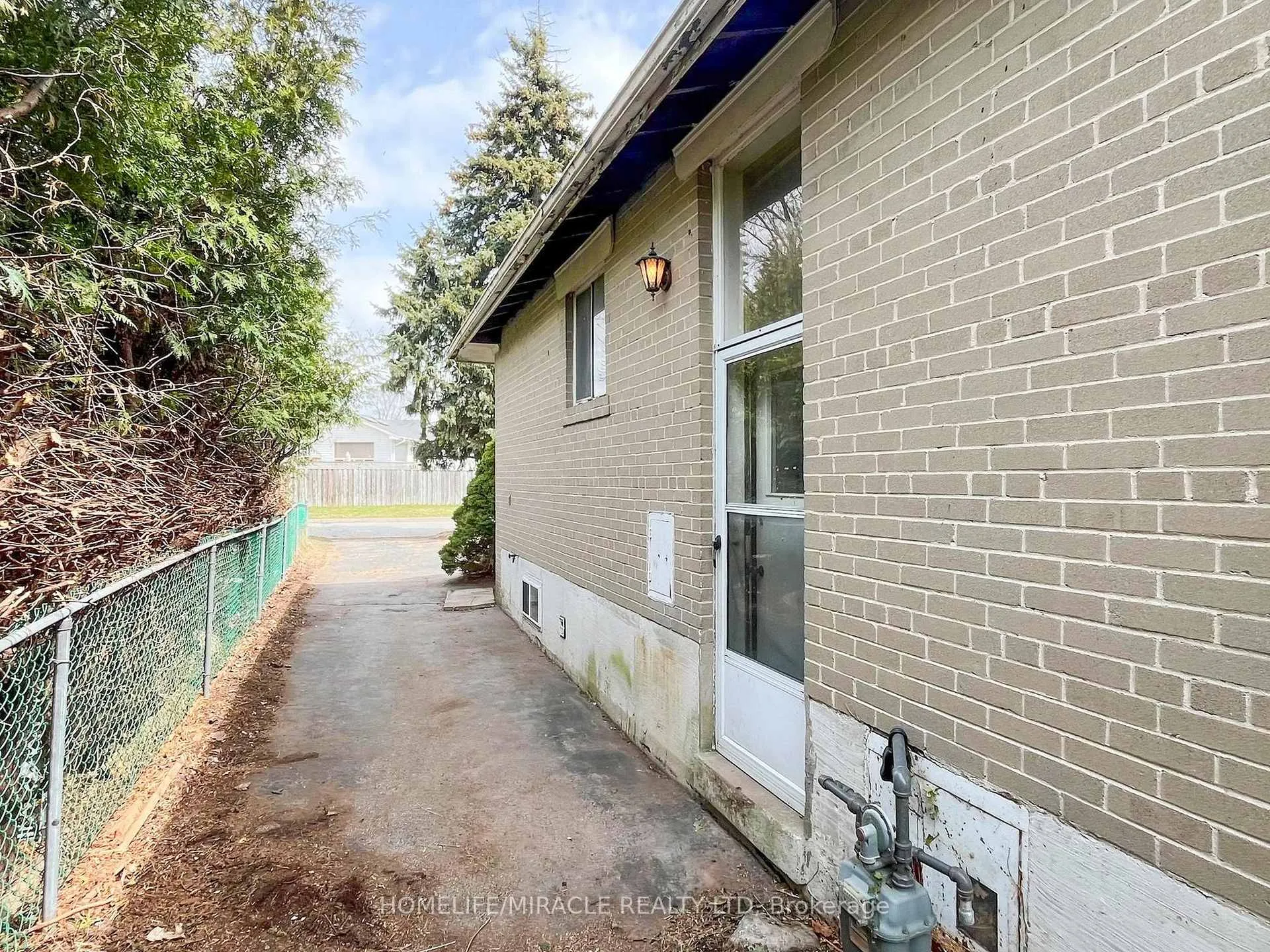 Photo 30 of 912 Reytan Boulevard, Pickering, Bay Ridges — HOMEH