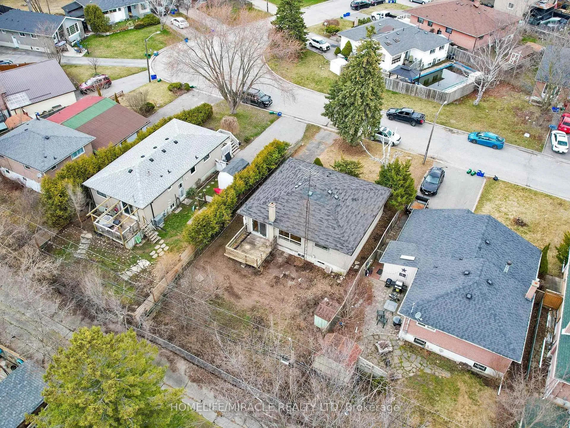 Photo 35 of 912 Reytan Boulevard, Pickering, Bay Ridges — HOMEH