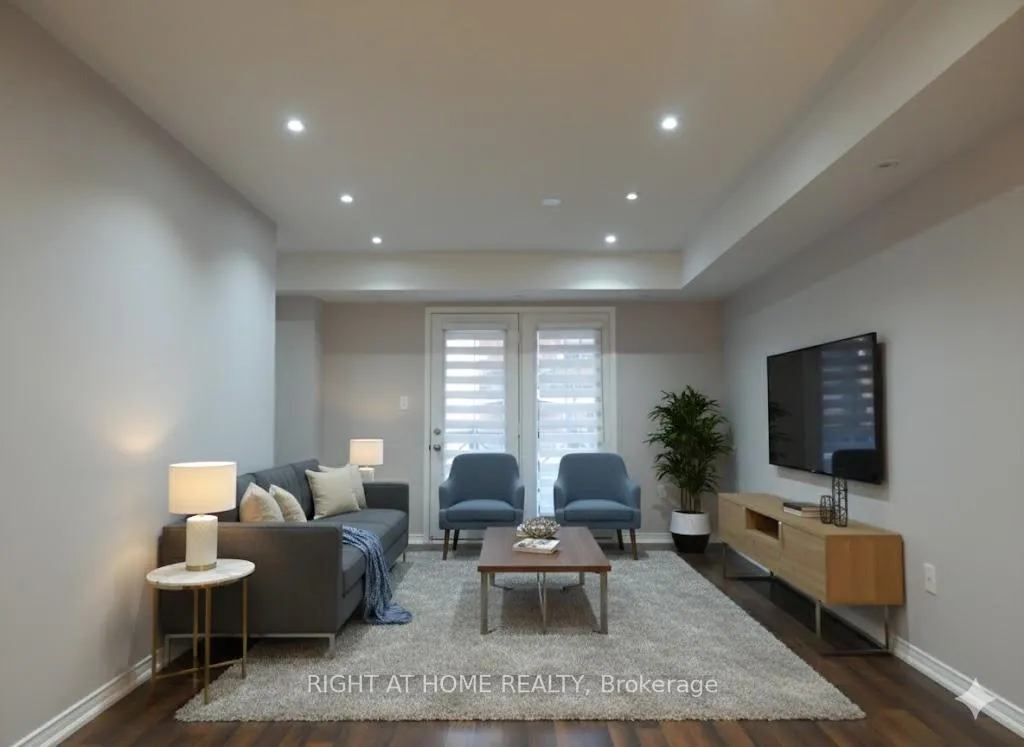Photo 3 of Unit 12, 2492 Post Road, Oakville, River Oaks — HOMEH