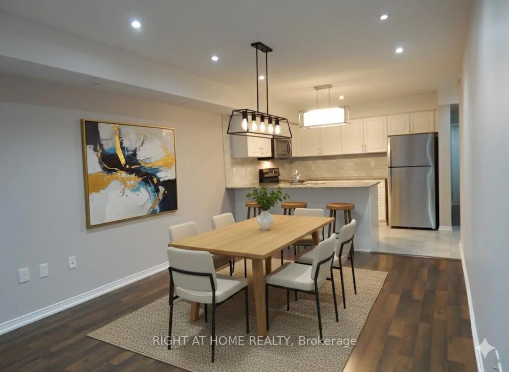 Photo 6 of Unit 12, 2492 Post Road, Oakville, River Oaks — HOMEH