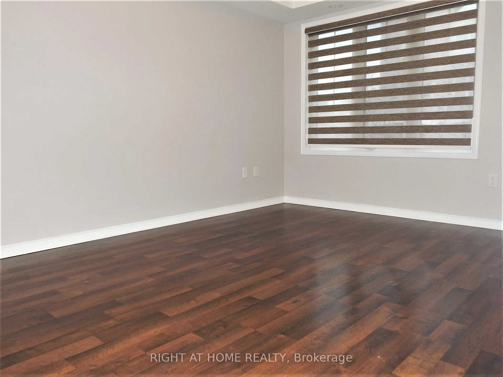 Photo 21 of Unit 12, 2492 Post Road, Oakville, River Oaks — HOMEH